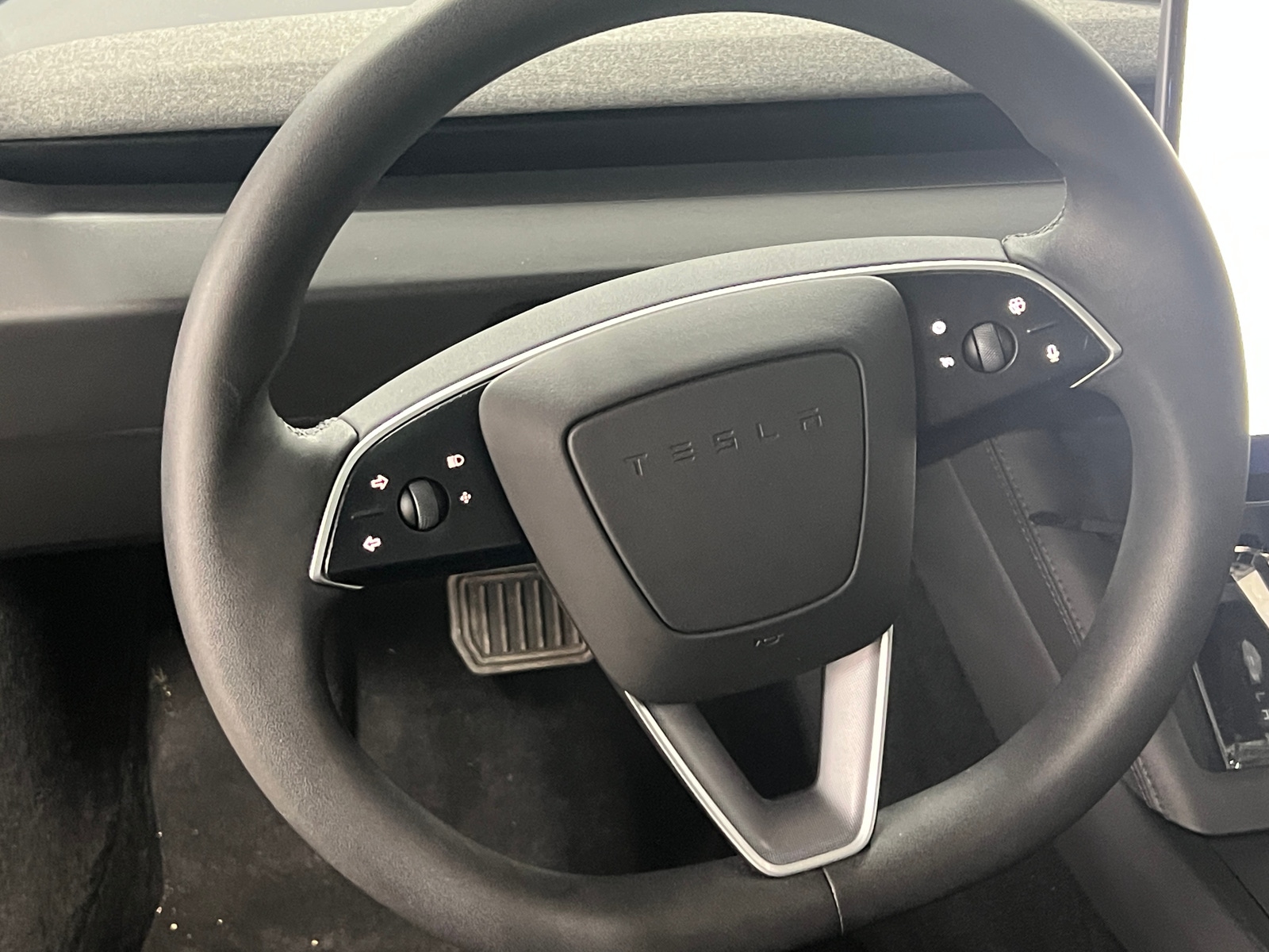 Thumbnail: 2024 Tesla Model 3 - 4