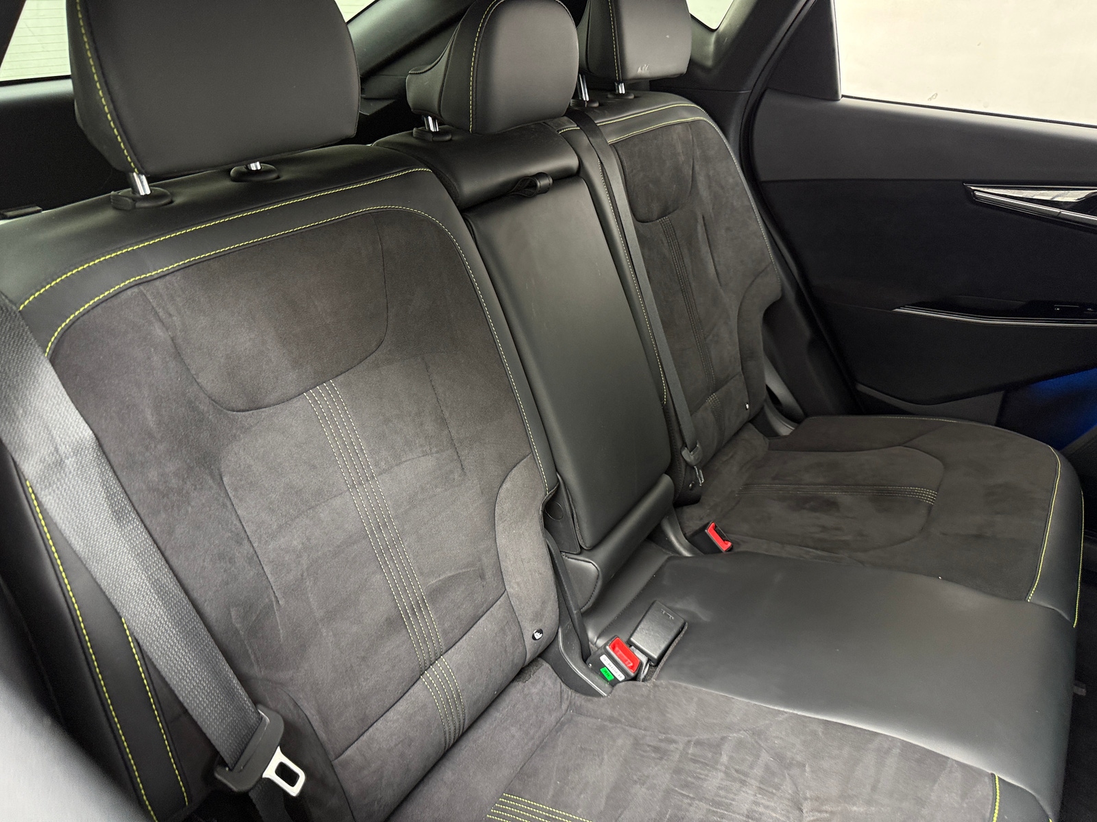 Thumbnail: 2023 Kia EV6 - 6