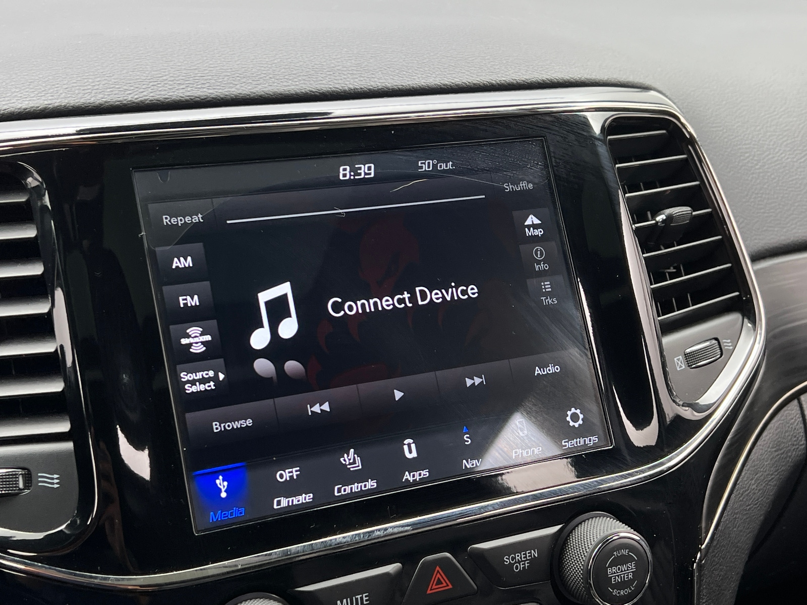 Thumbnail: 2020 Jeep Grand Cherokee - 3