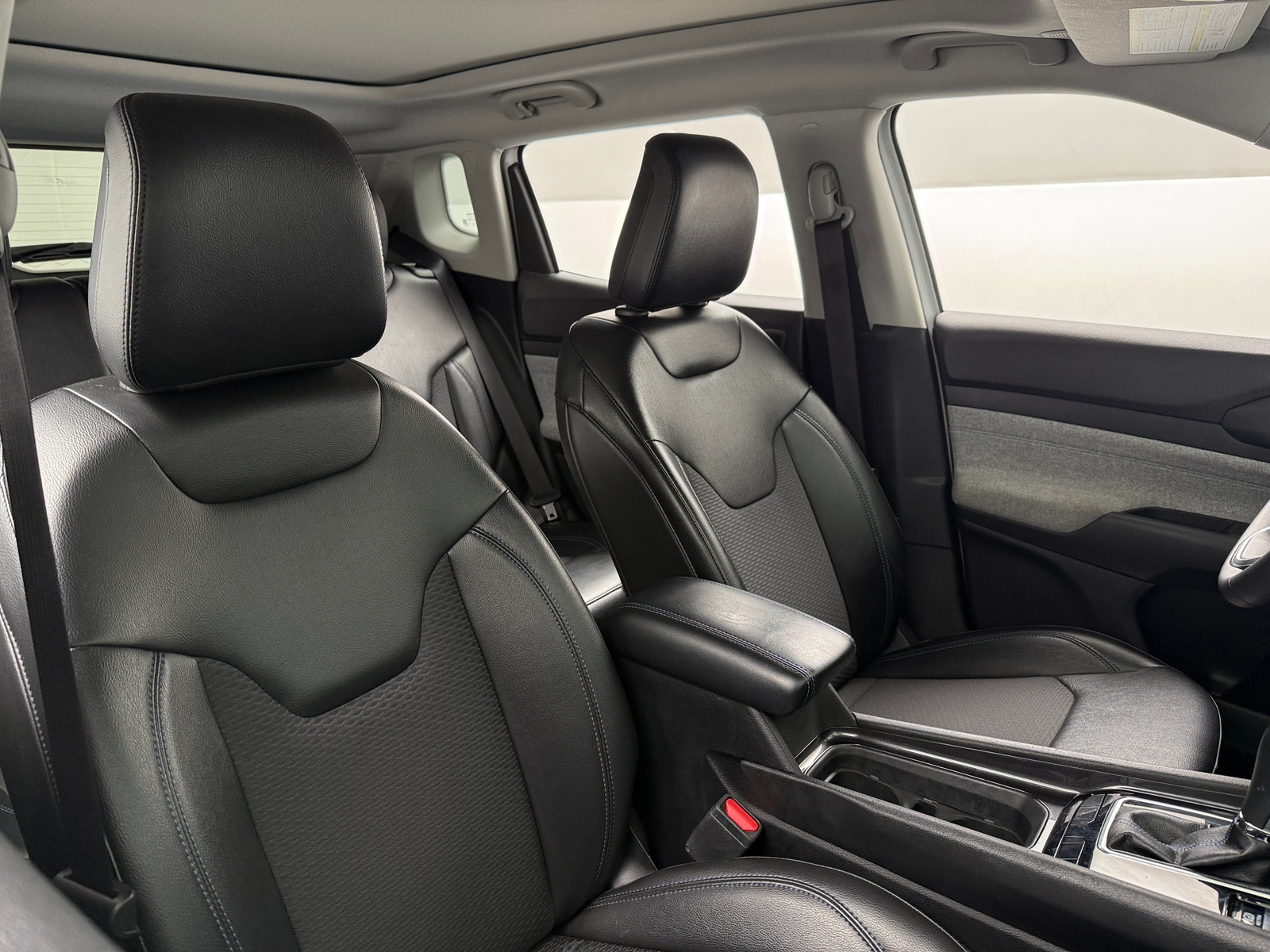 Thumbnail: 2022 Jeep Compass - 2