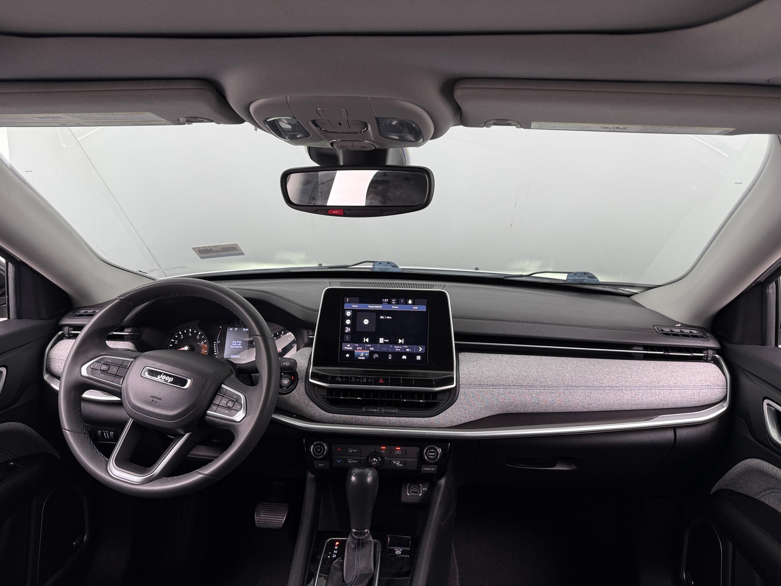 Thumbnail: 2022 Jeep Compass - 3