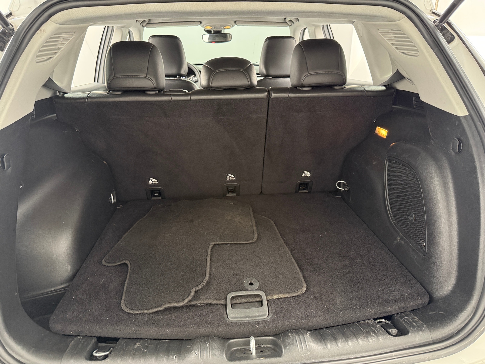 Thumbnail: 2022 Jeep Compass - 7