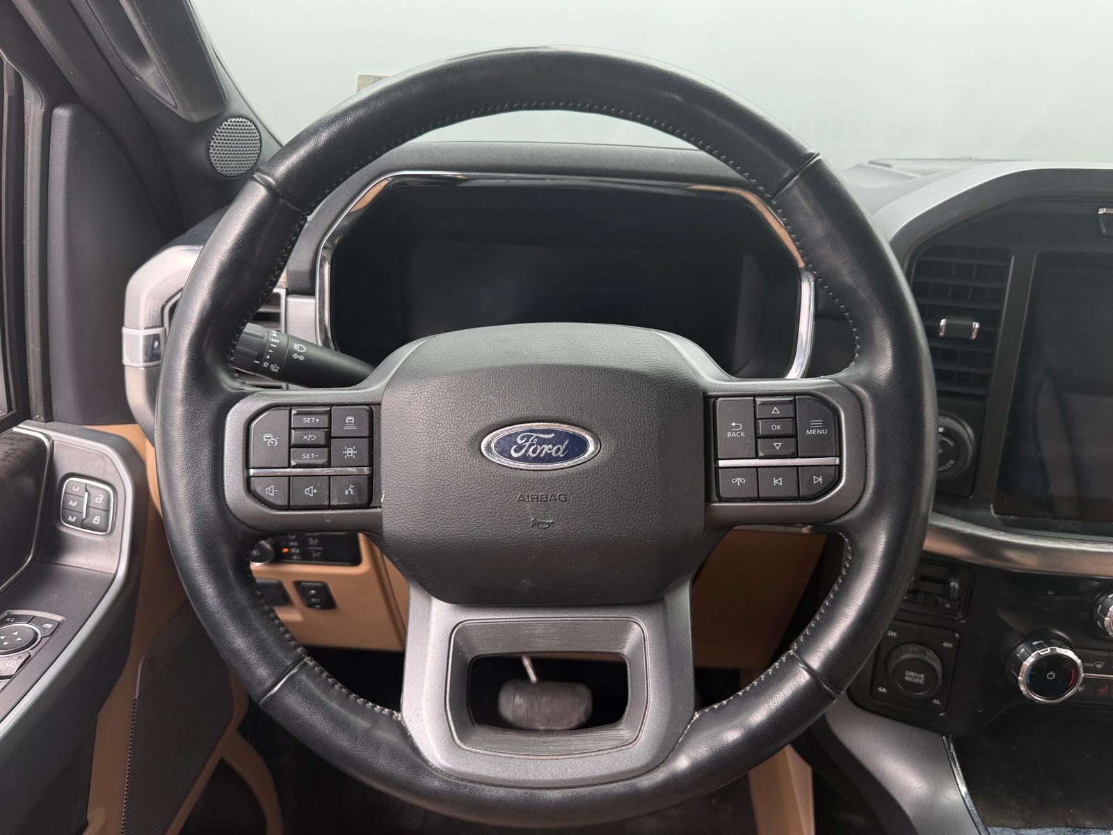 Thumbnail: 2022 Ford Econoline - 4