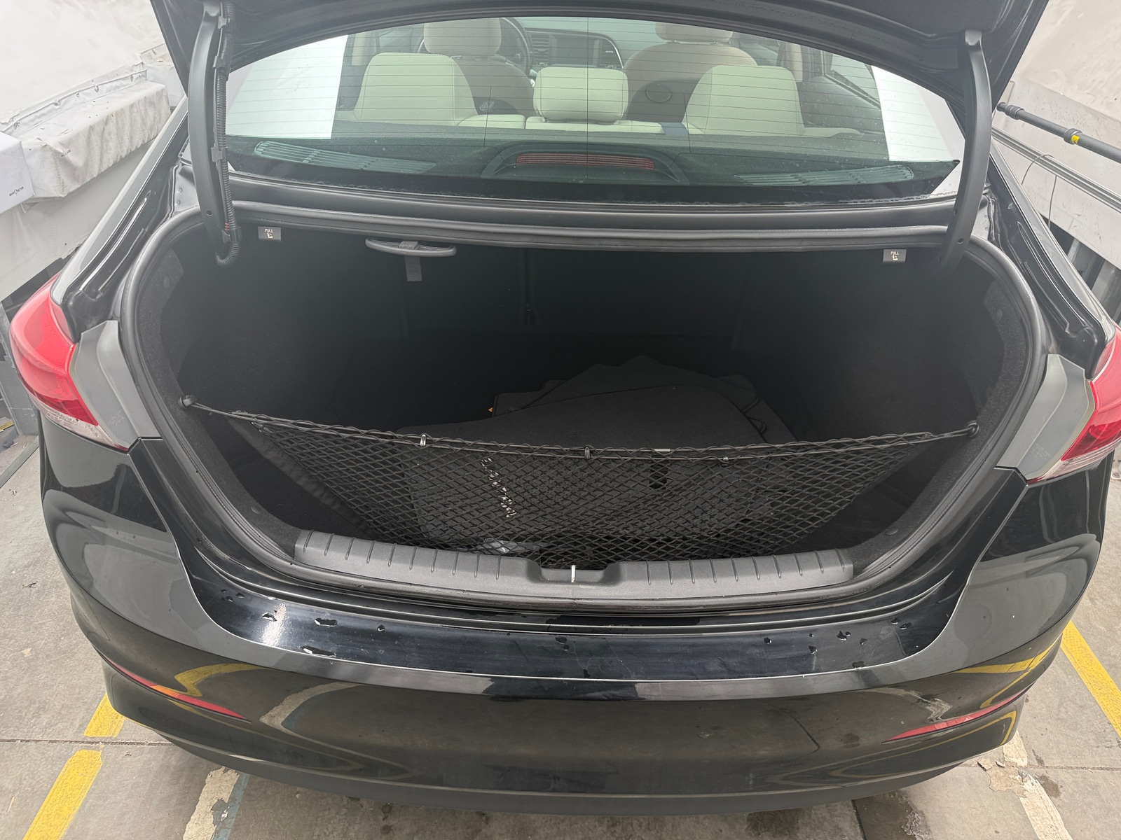 Thumbnail: 2018 Hyundai Elantra - 7