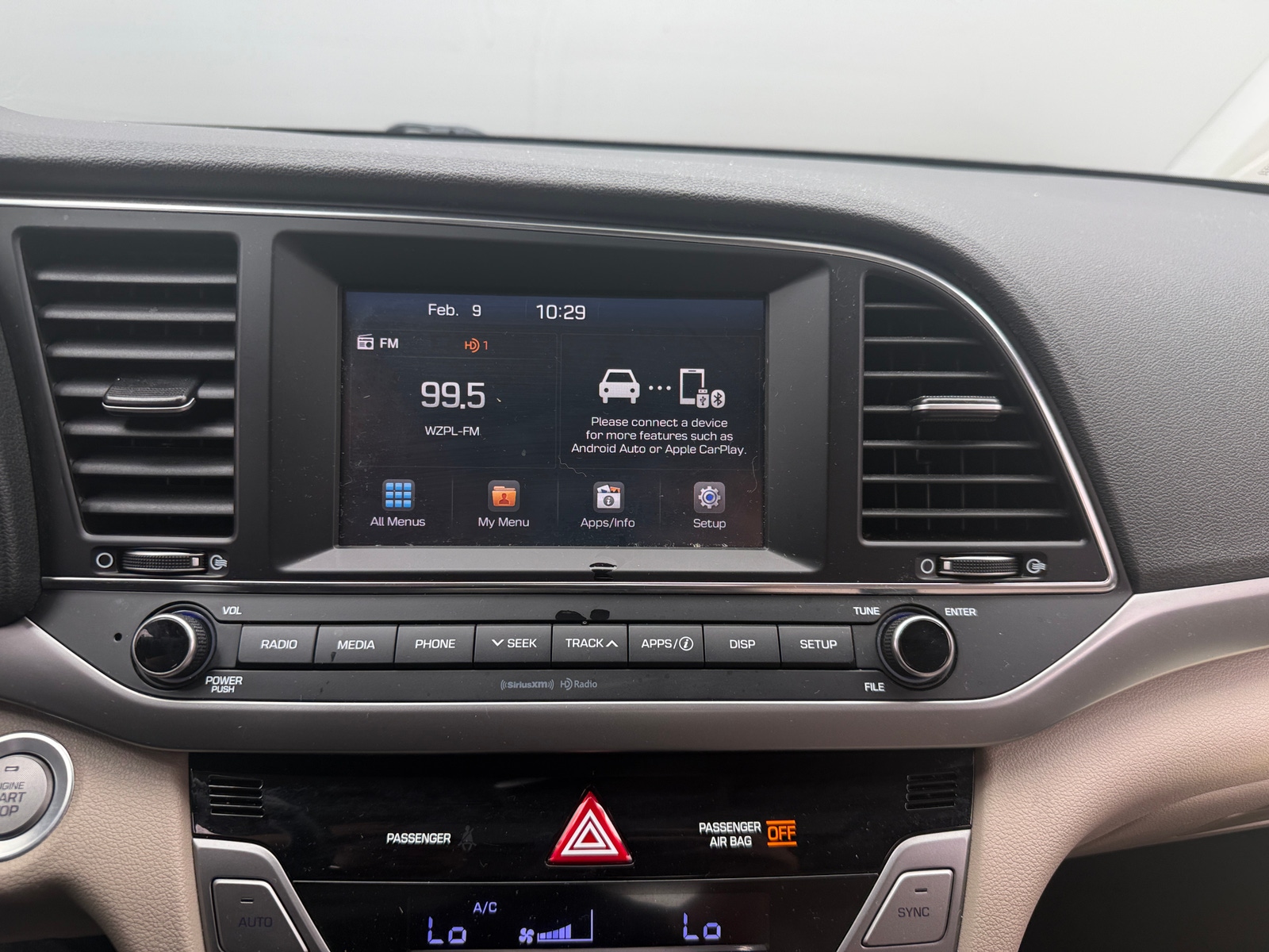 Thumbnail: 2018 Hyundai Elantra - 4