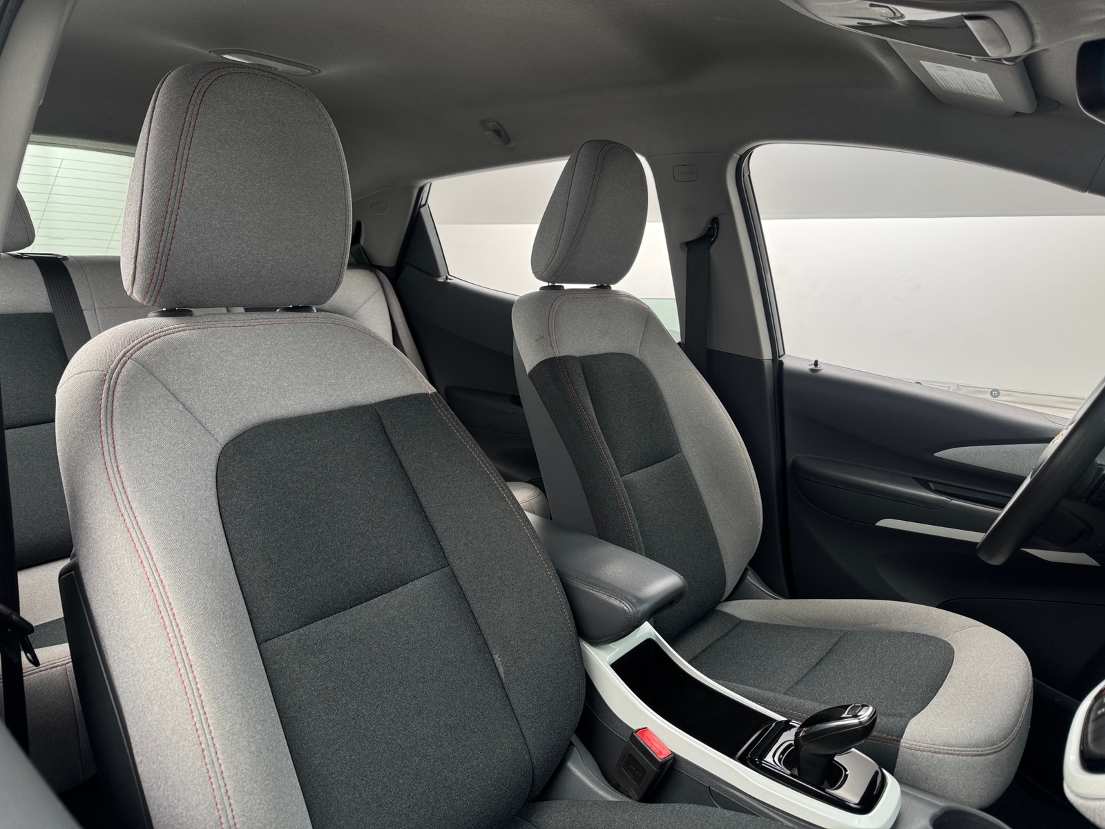 Thumbnail: 2019 Chevrolet Bolt EV - 2