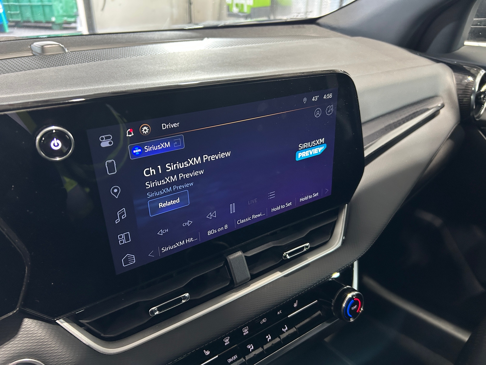 Thumbnail: 2025 Chevrolet Equinox - 4