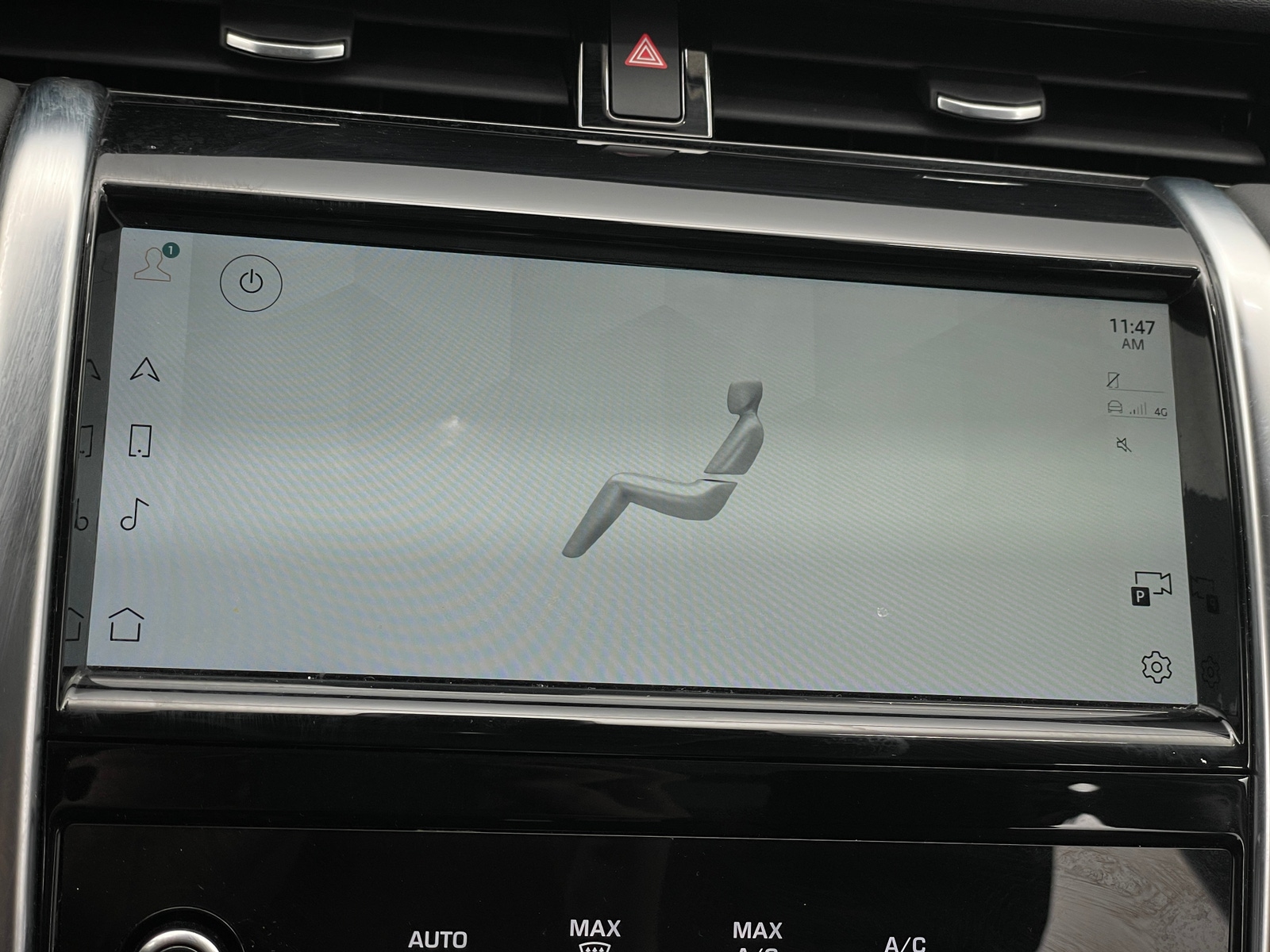 Thumbnail: 2021 Land Rover Discovery Sport - 3