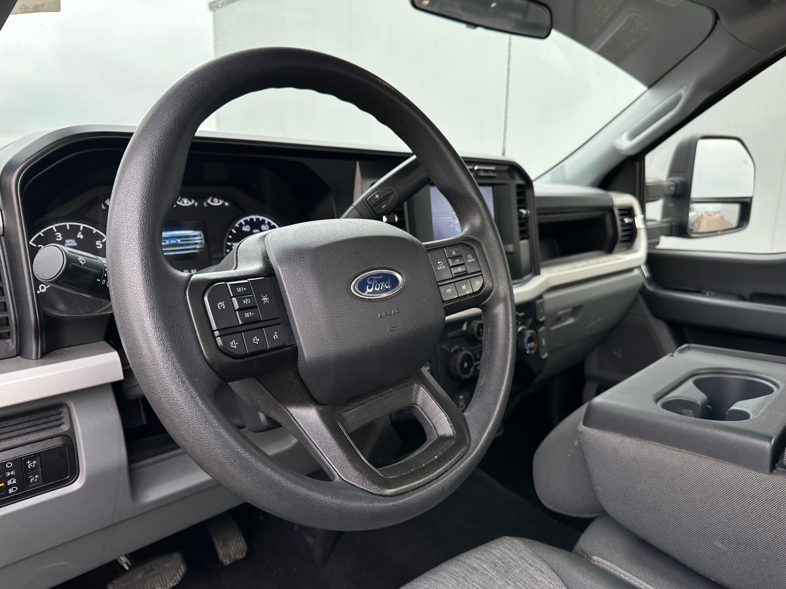 Thumbnail: 2023 Ford Econoline - 4