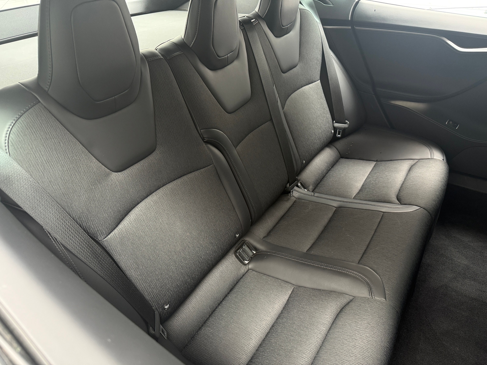 Thumbnail: 2018 Tesla Model S - 5