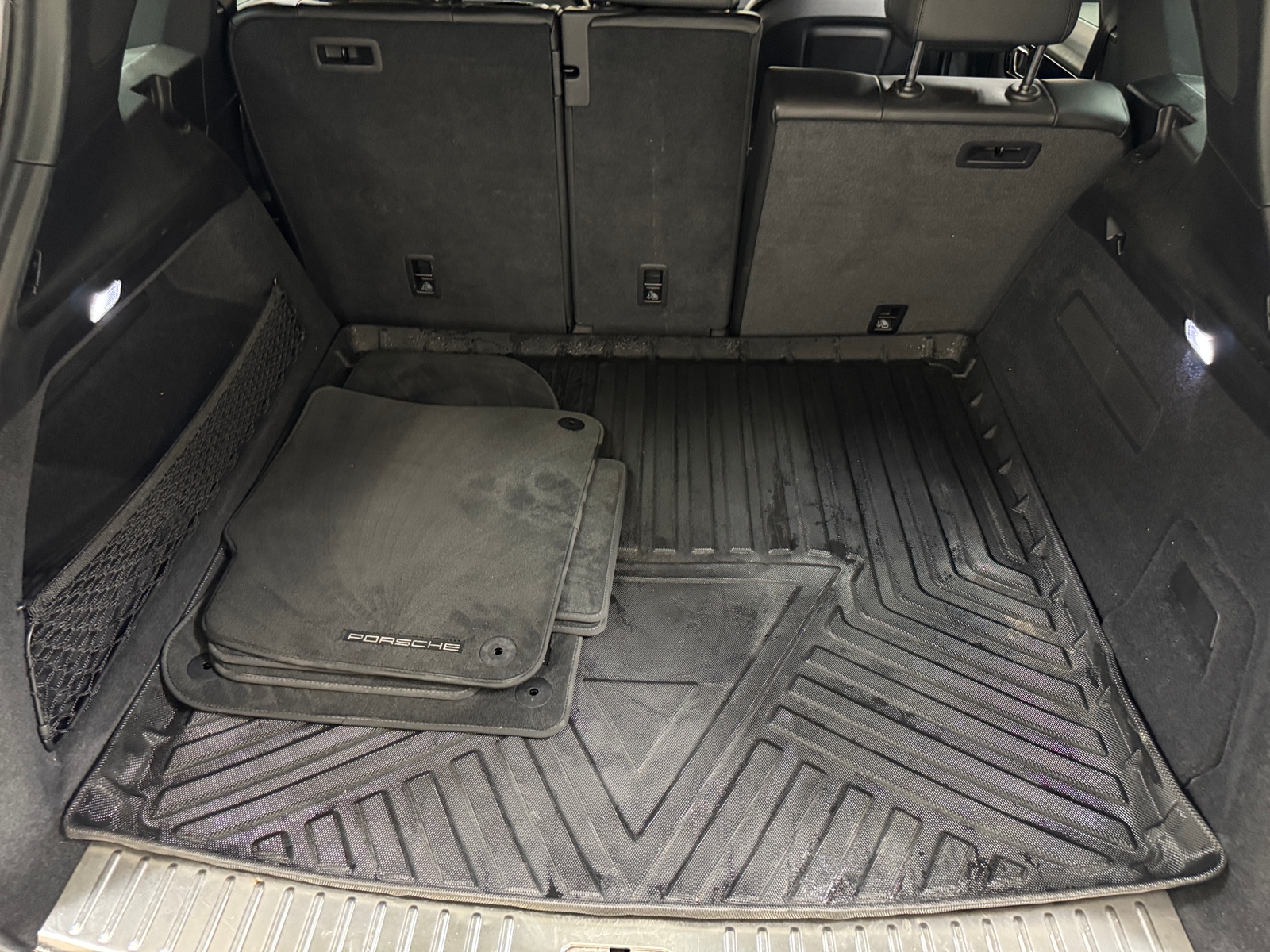 Thumbnail: 2019 Porsche Cayenne - 6