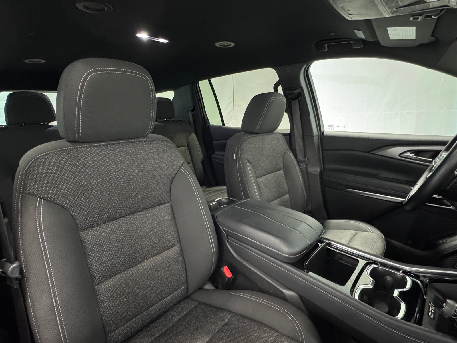 Thumbnail: 2024 Chevrolet Traverse - 2