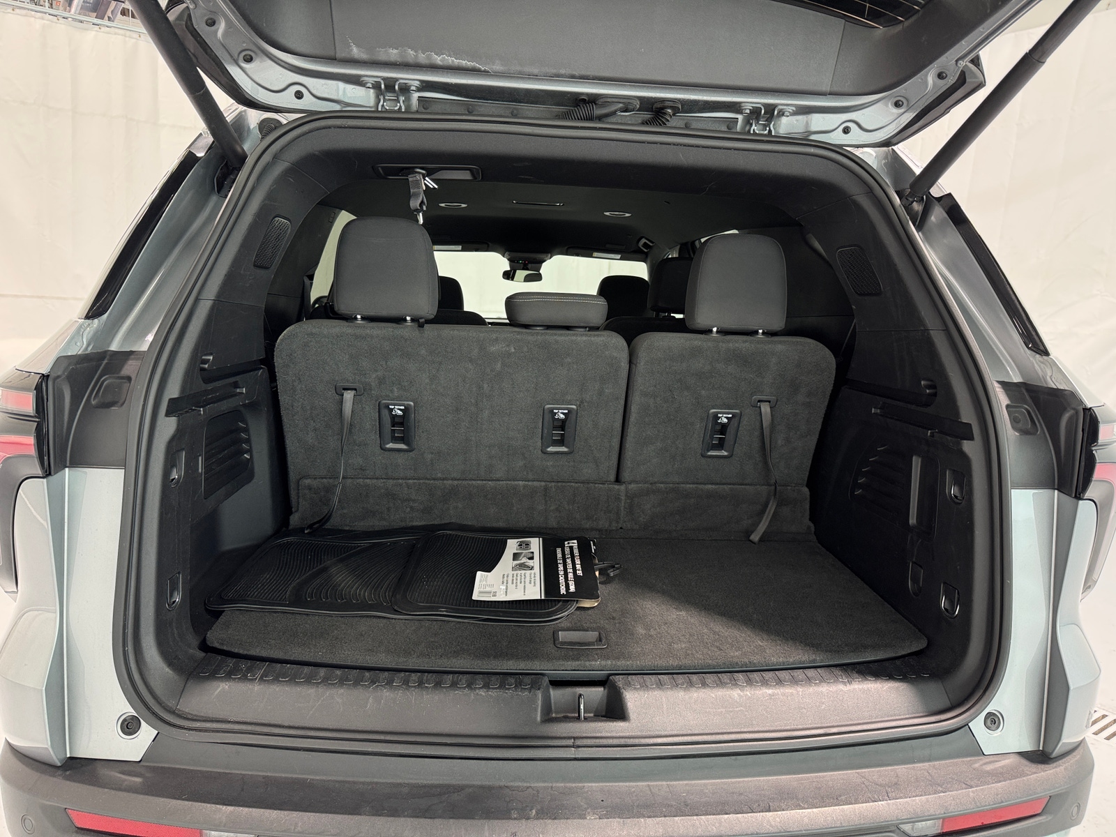 Thumbnail: 2024 Chevrolet Traverse - 7