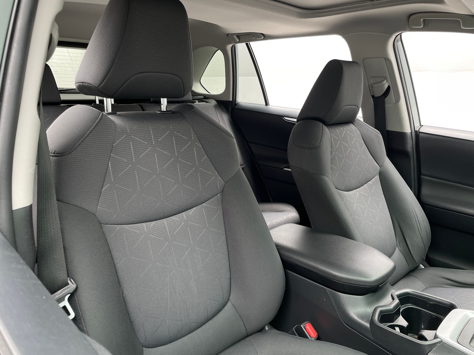 Thumbnail: 2019 Toyota RAV4 - 2