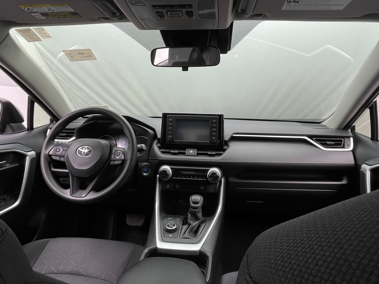 Thumbnail: 2019 Toyota RAV4 - 3