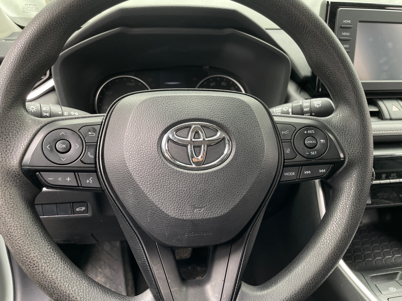 Thumbnail: 2019 Toyota RAV4 - 5