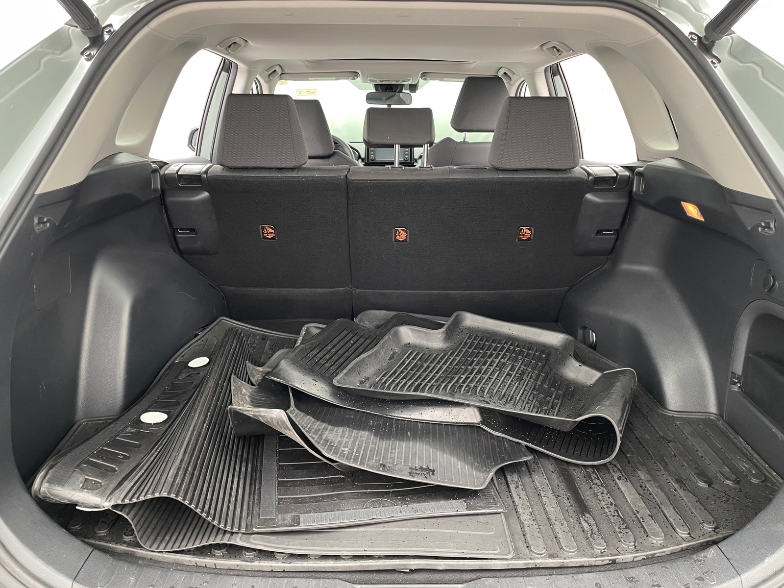 Thumbnail: 2019 Toyota RAV4 - 7