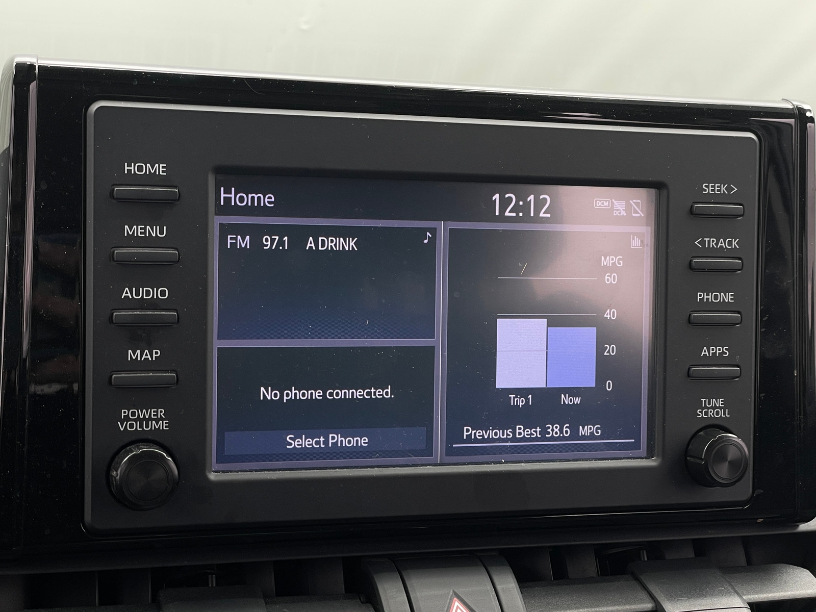 Thumbnail: 2019 Toyota RAV4 - 4