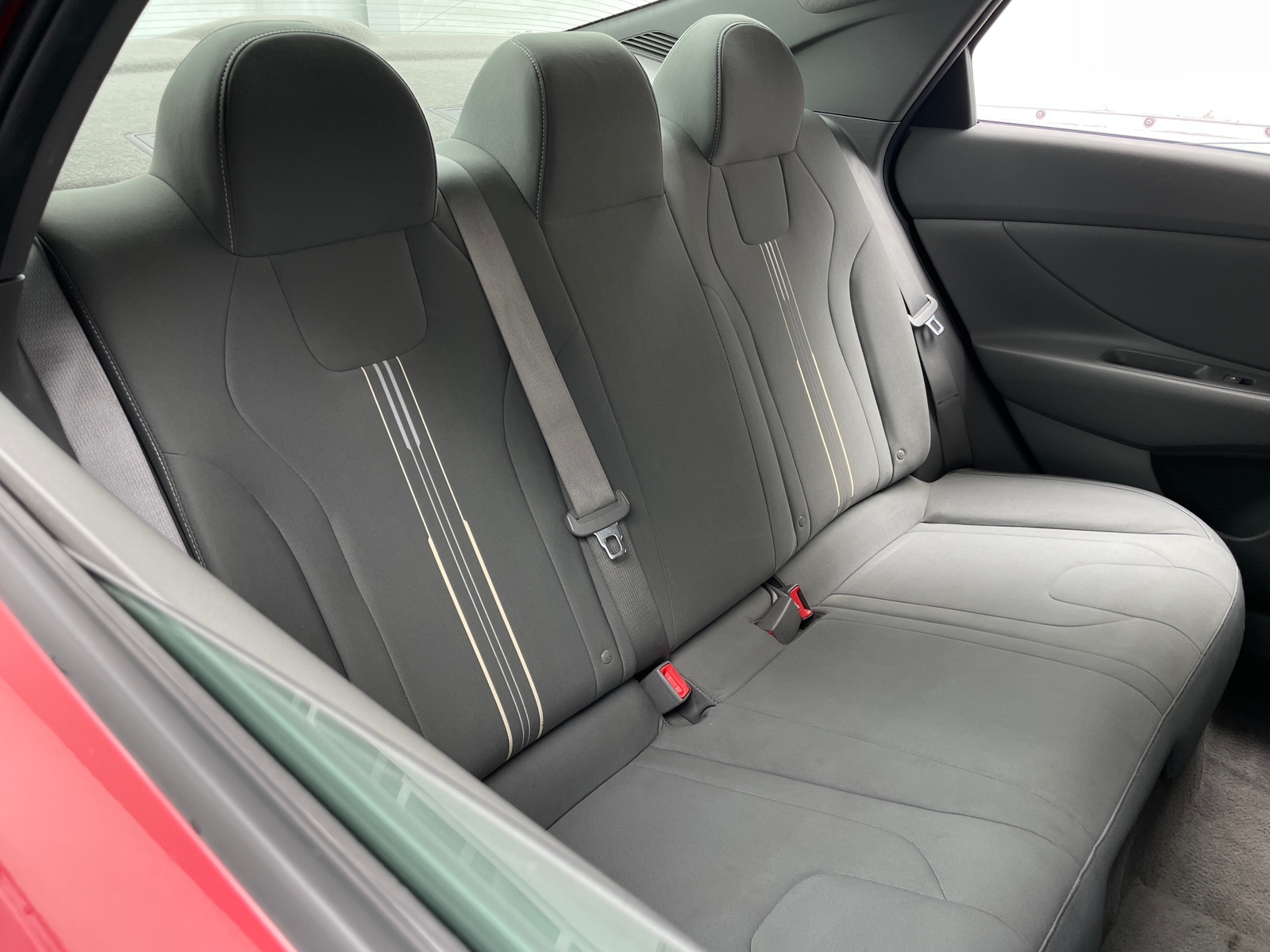 Thumbnail: 2022 Hyundai Elantra - 6