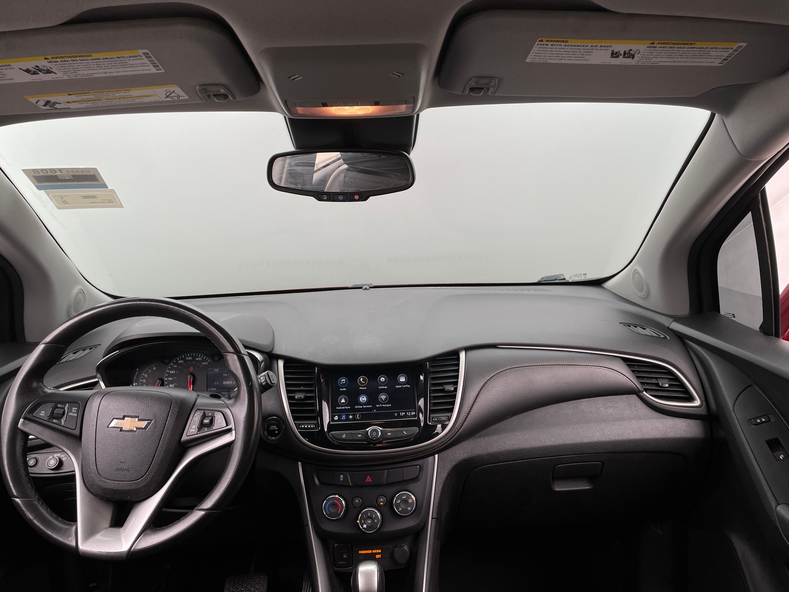 Thumbnail: 2018 Chevrolet Trax - 3