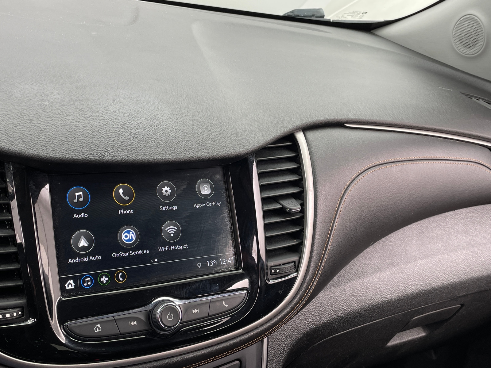 Thumbnail: 2018 Chevrolet Trax - 4