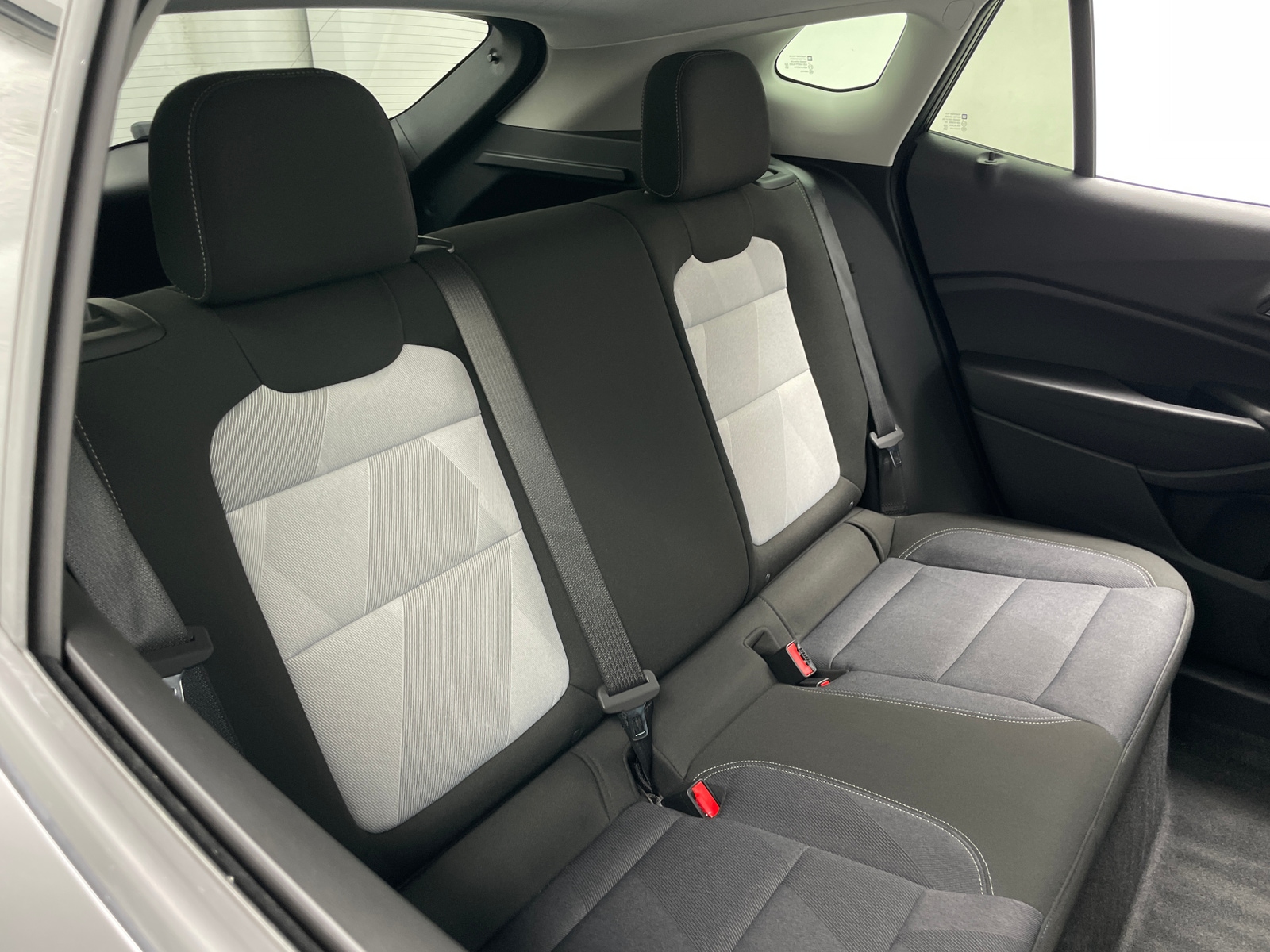 Thumbnail: 2025 Chevrolet Trax - 6