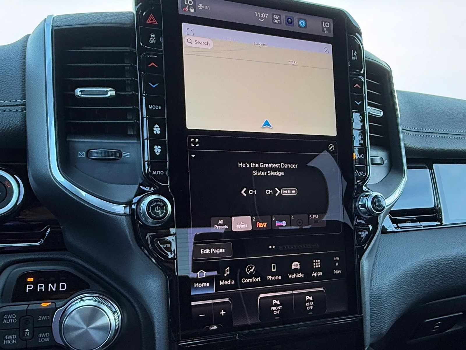 Thumbnail: 2026 RAM 1500 - 3