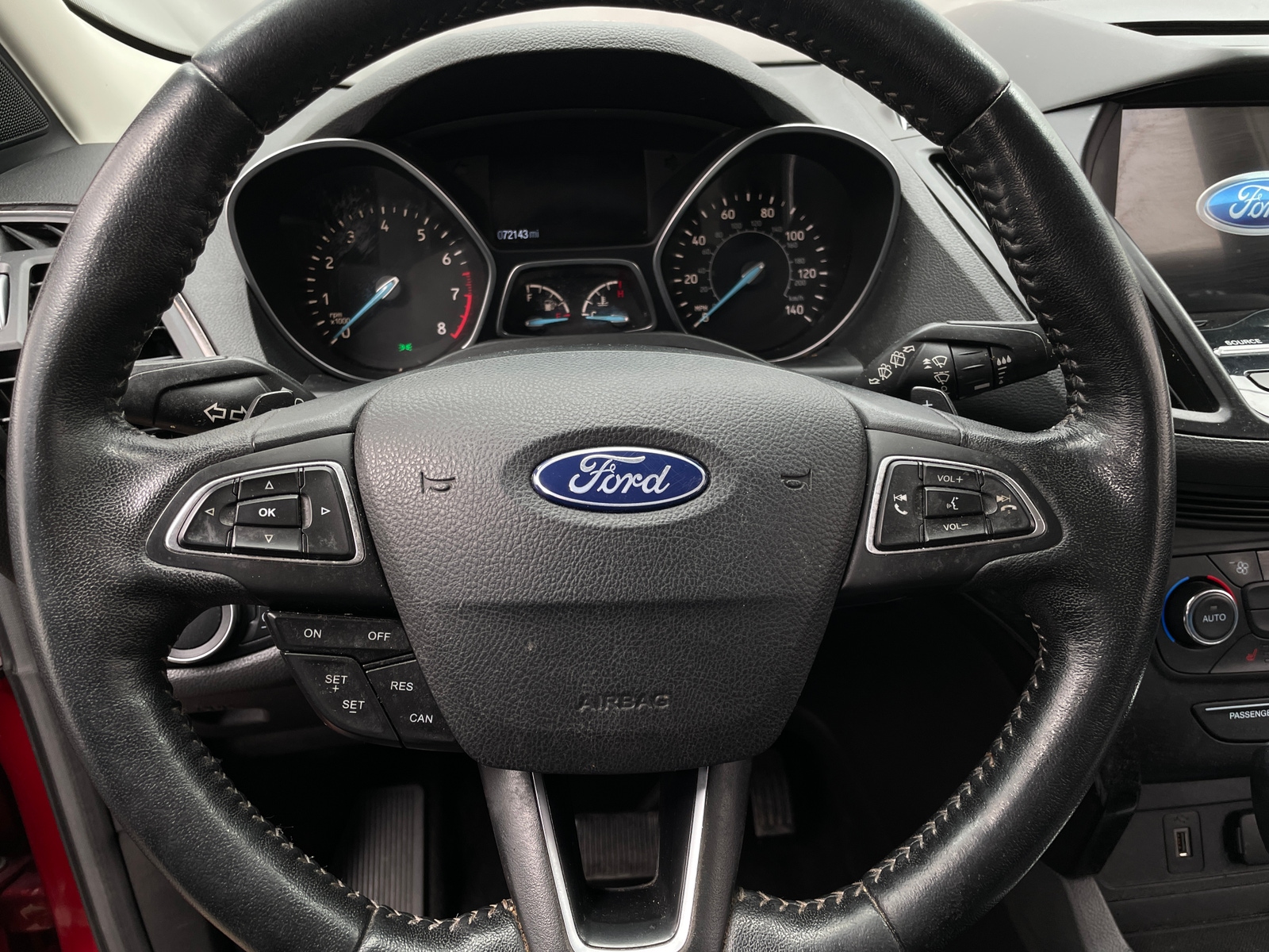 Thumbnail: 2017 Ford Escape - 4