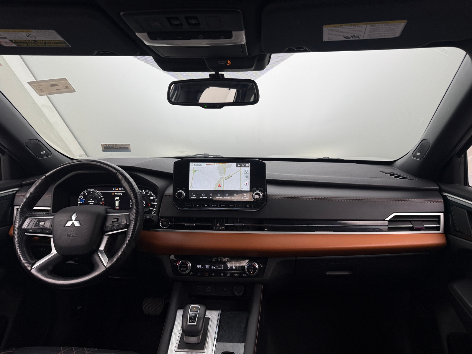 Thumbnail: 2022 Mitsubishi Outlander - 2