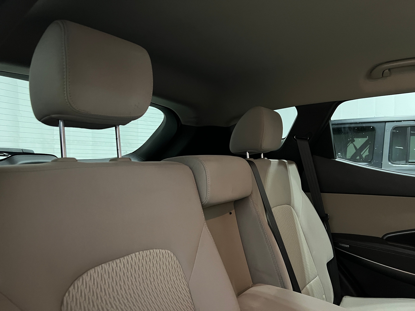 Thumbnail: 2017 Hyundai Santa Fe - 6