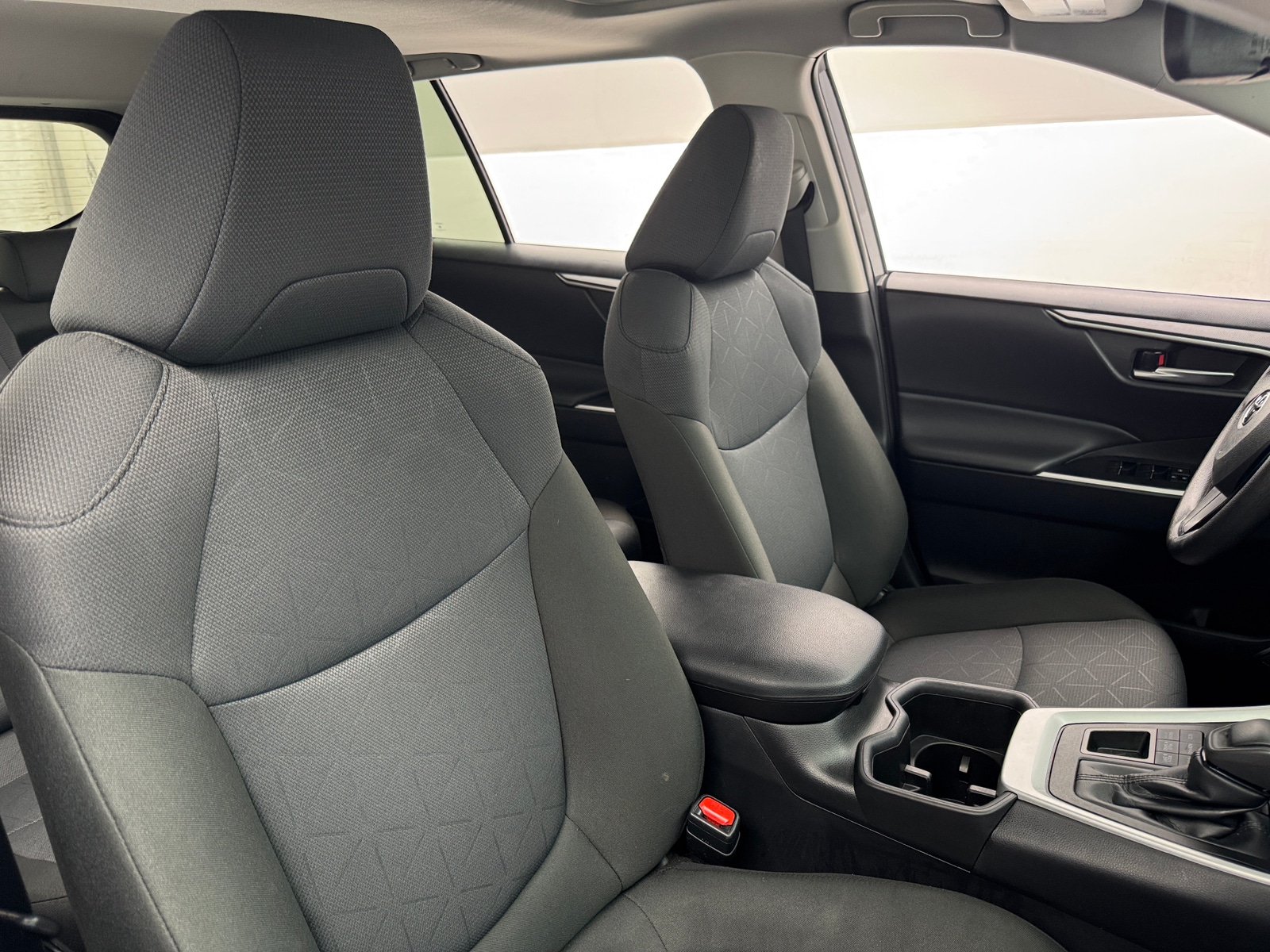 Thumbnail: 2025 Toyota RAV4 - 2