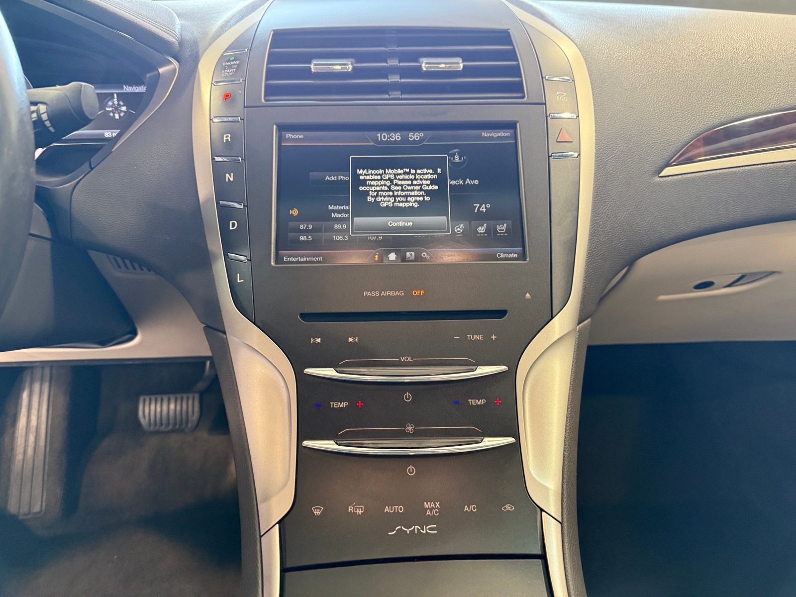 Thumbnail: 2016 Lincoln MKZ - 3