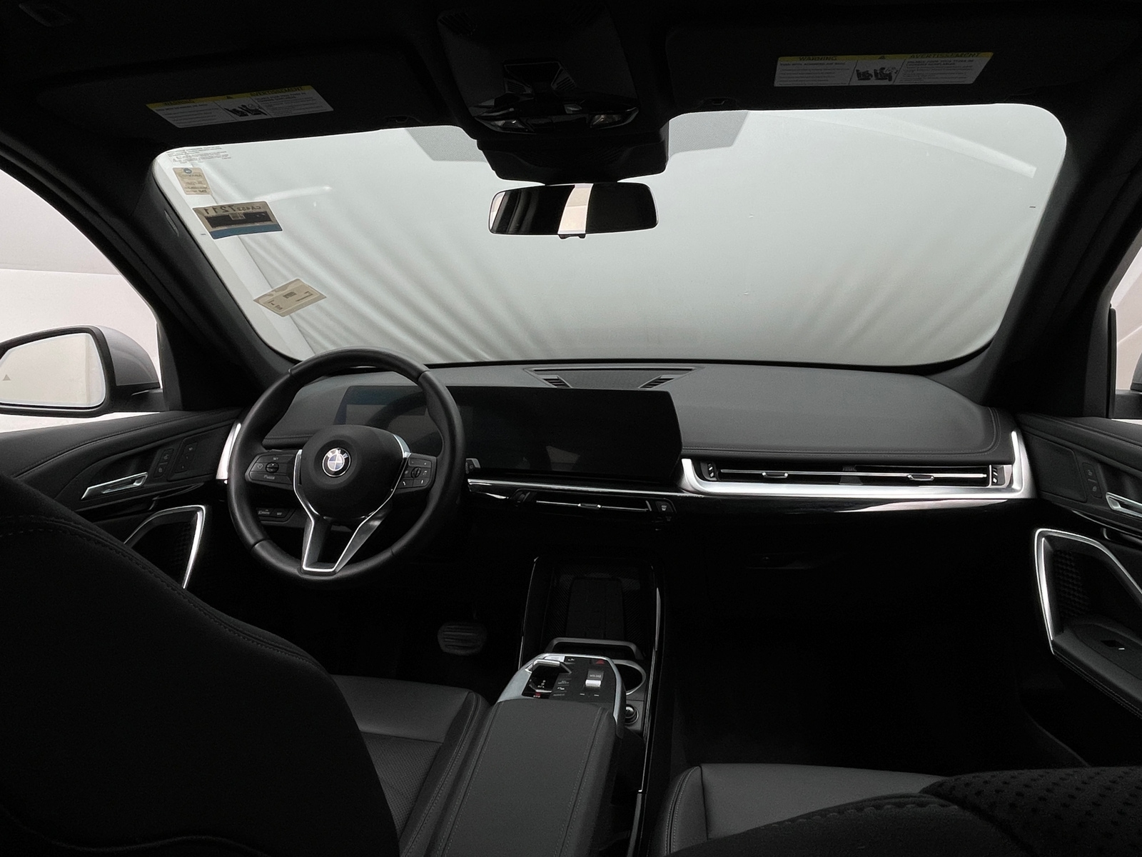 Thumbnail: 2025 BMW X1 - 2