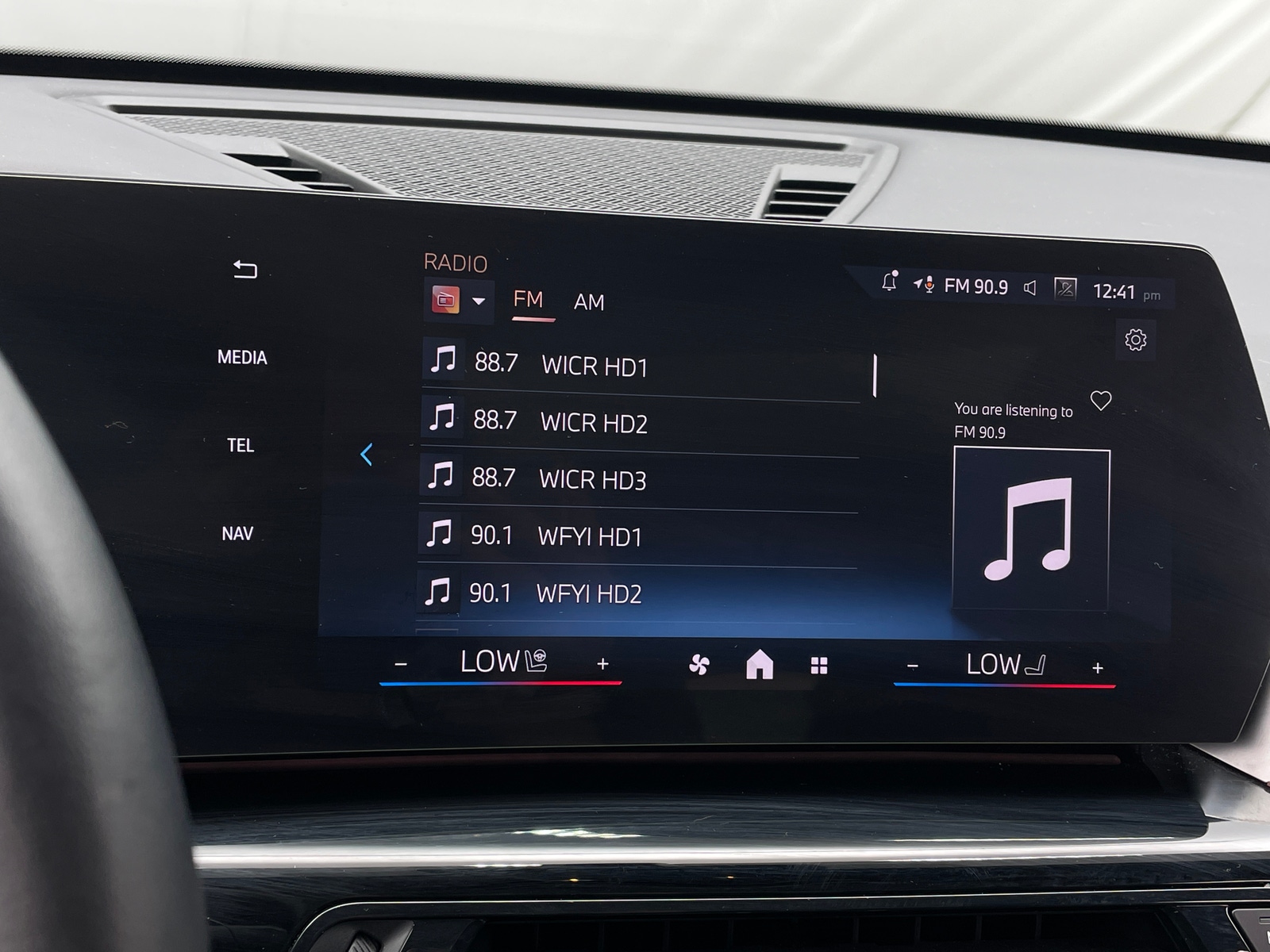 Thumbnail: 2025 BMW X1 - 3