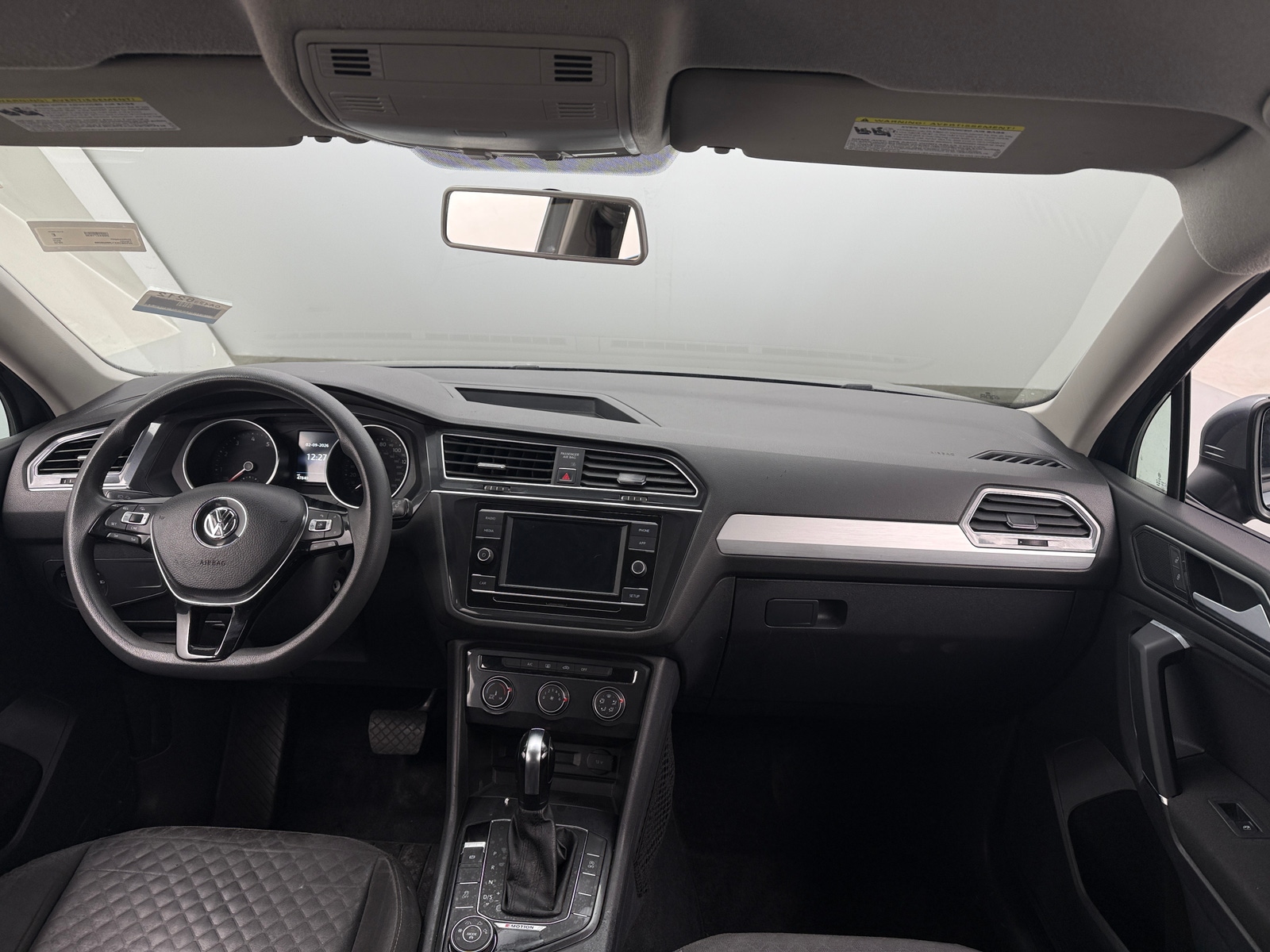 Thumbnail: 2018 Volkswagen Tiguan - 3