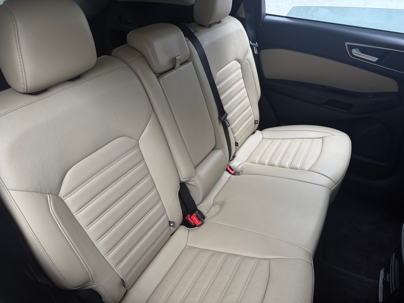 Thumbnail: 2015 Ford Edge - 6