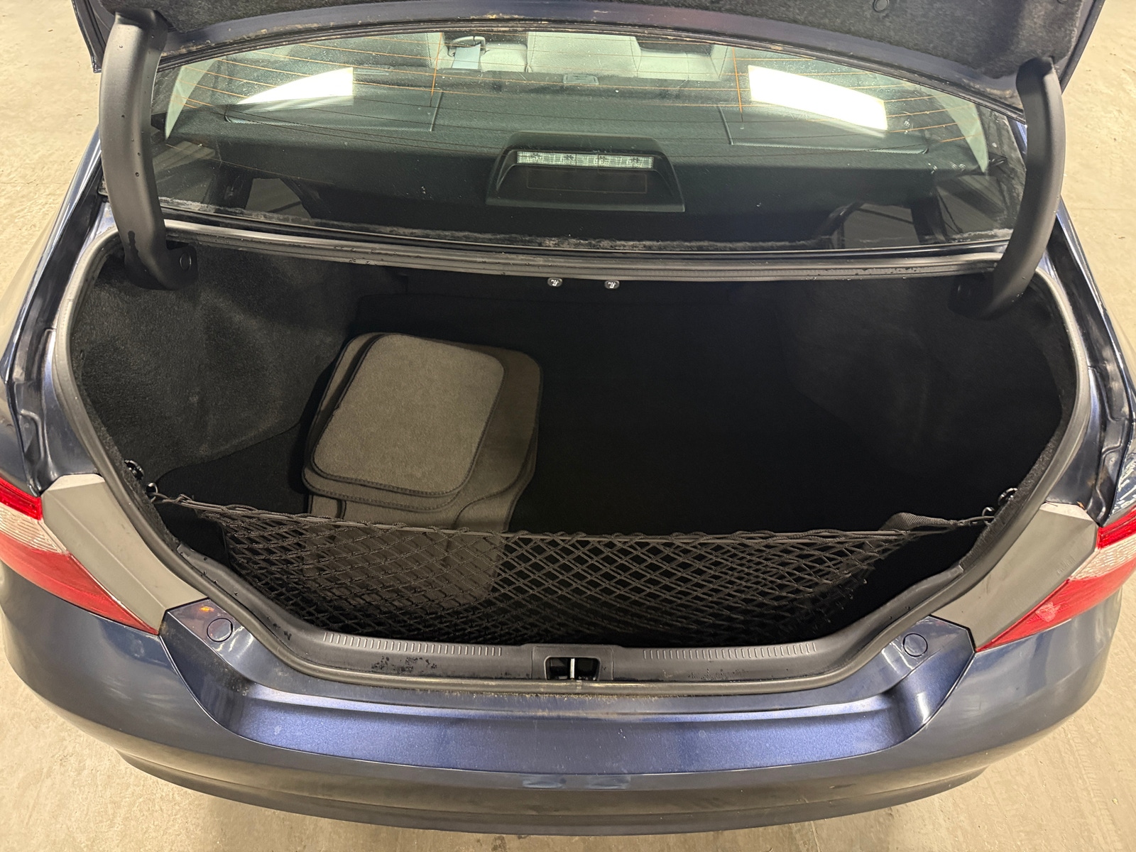 Thumbnail: 2017 Toyota Camry - 7