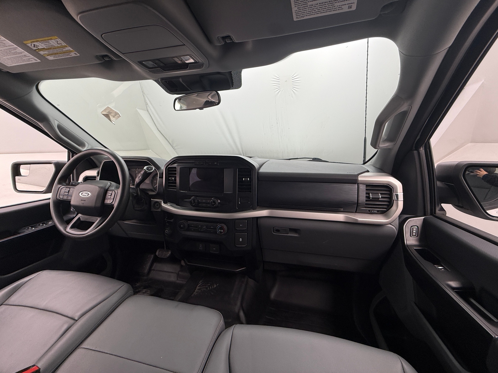 Thumbnail: 2021 Ford Econoline - 3