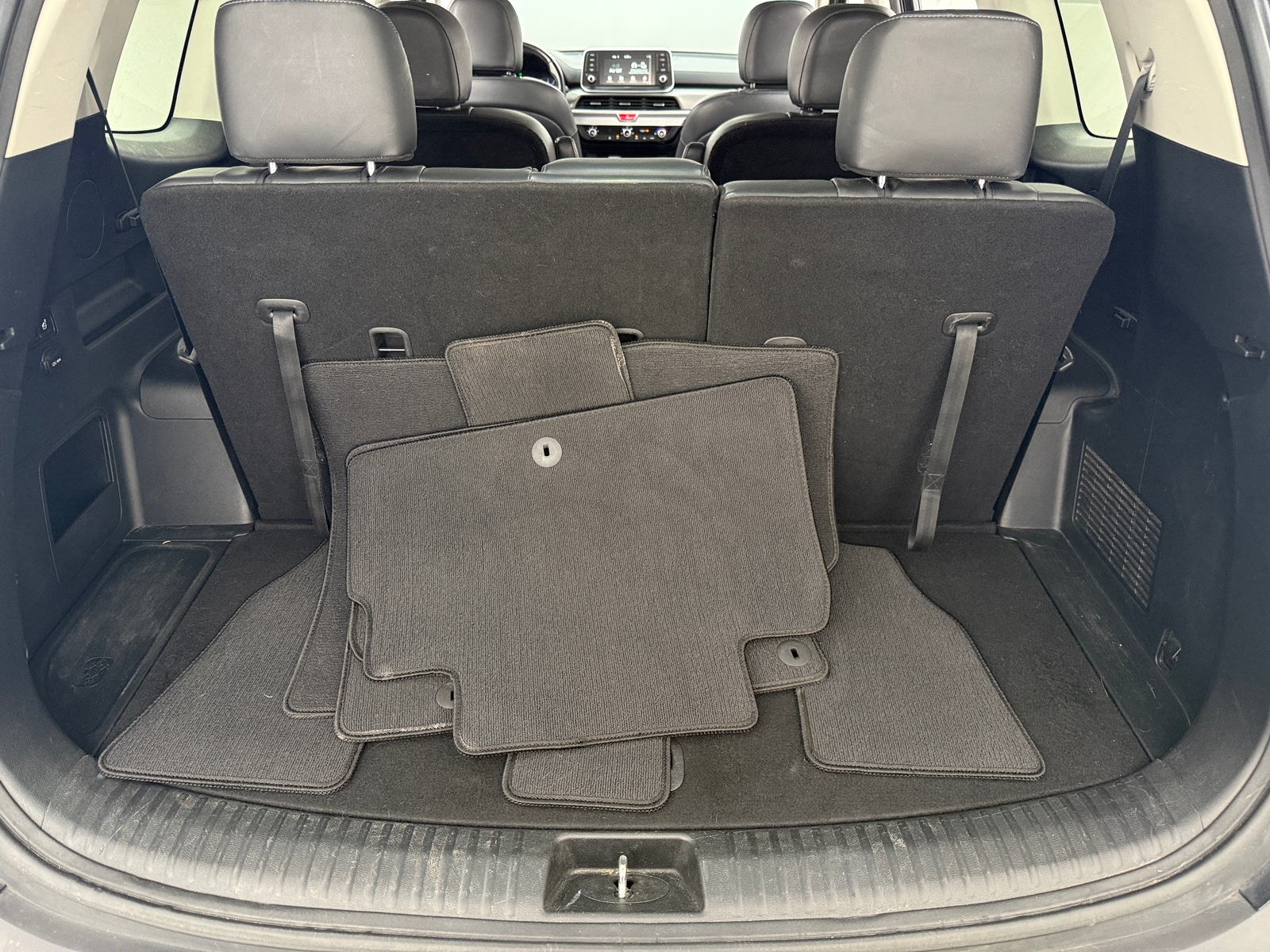 Thumbnail: 2020 Kia Telluride - 6