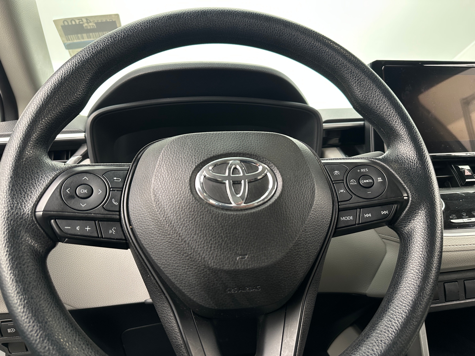 Thumbnail: 2023 Toyota Corolla Cross - 5