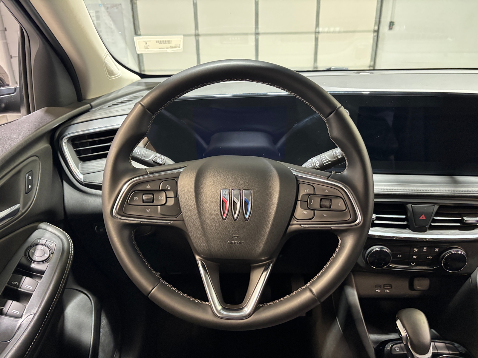 Thumbnail: 2025 Buick Encore GX - 5