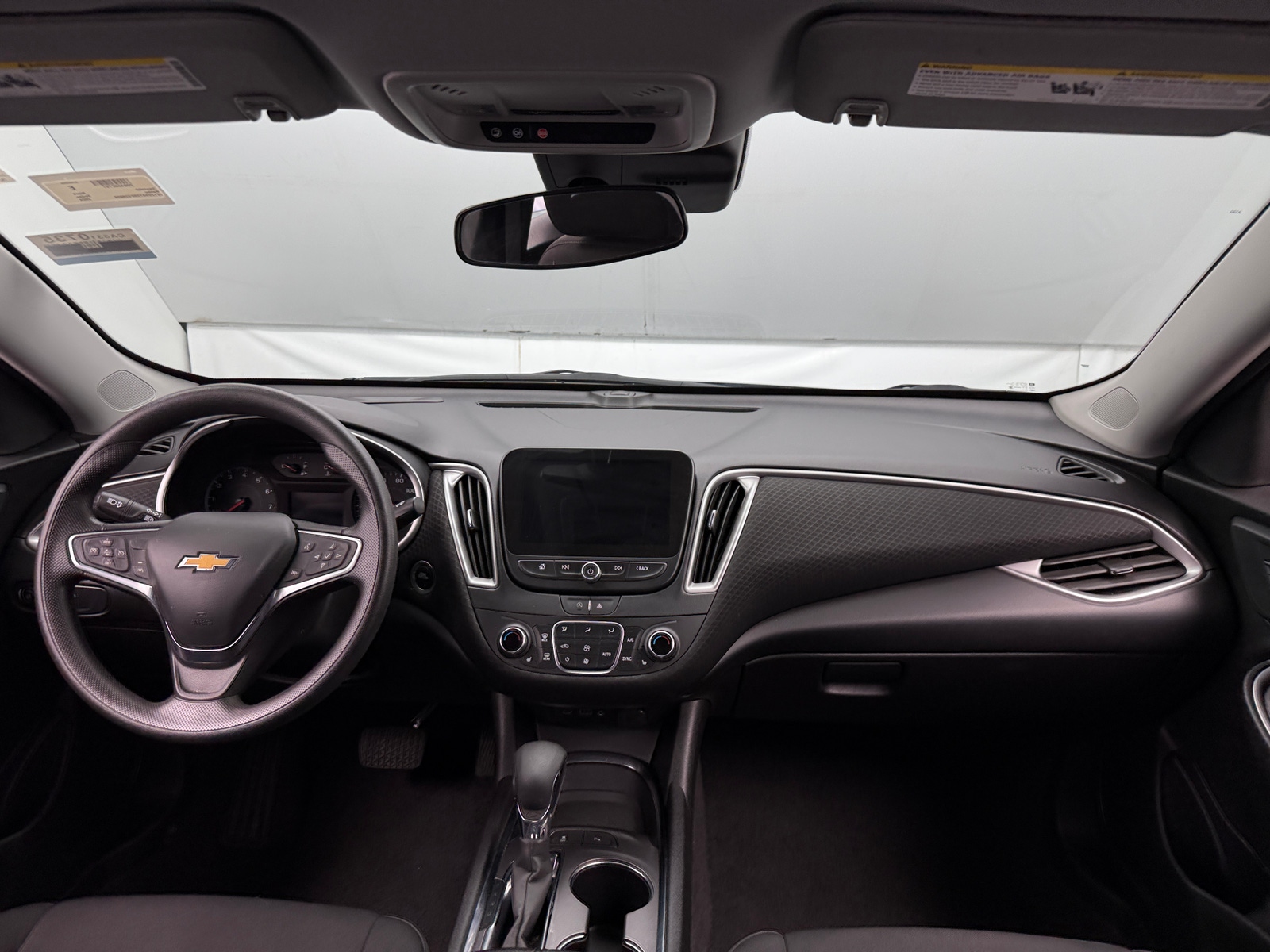 Thumbnail: 2024 Chevrolet Malibu - 3