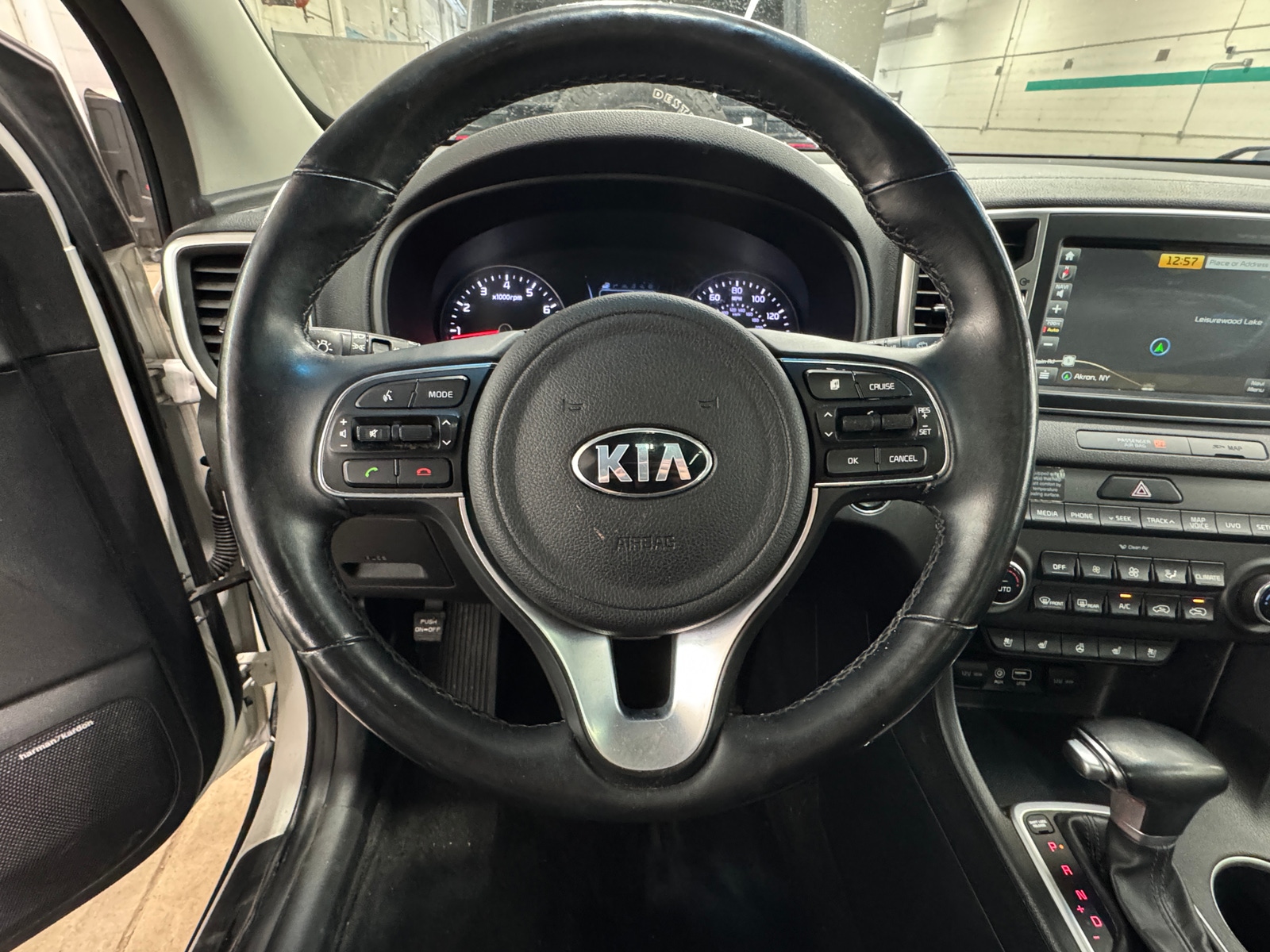 Thumbnail: 2017 Kia Sportage - 4