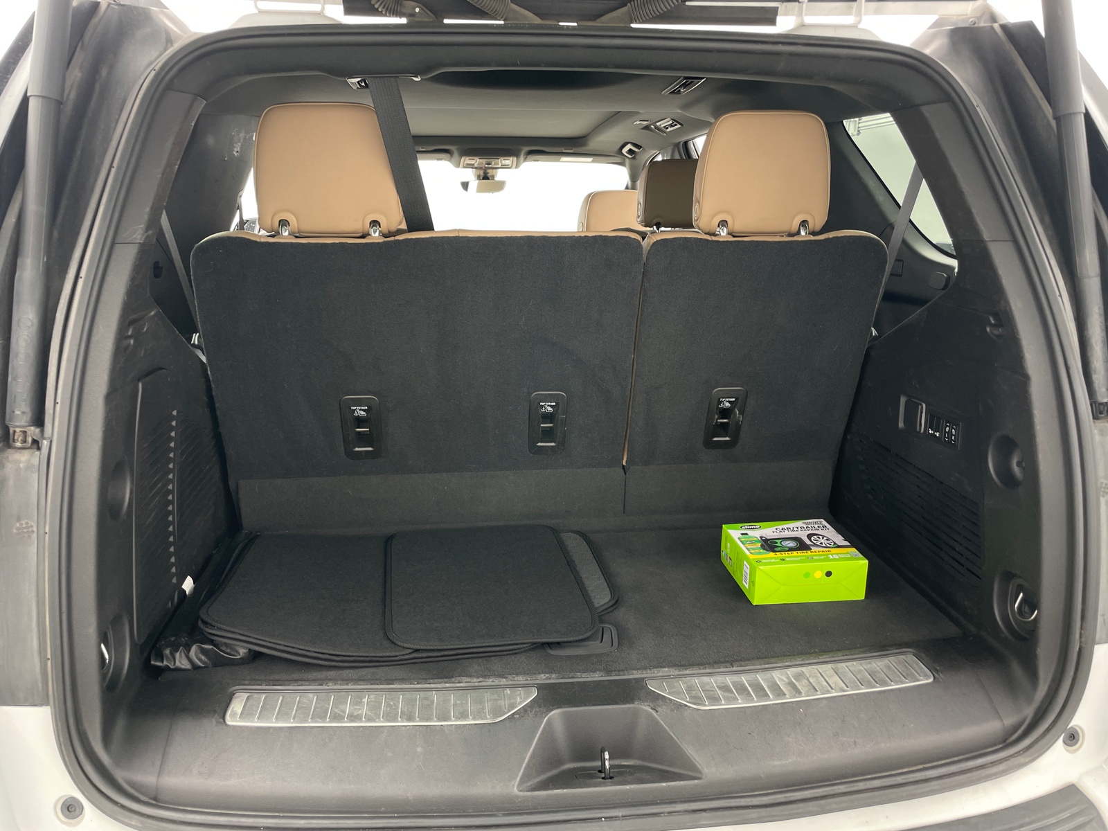 Thumbnail: 2021 Chevrolet Tahoe - 6