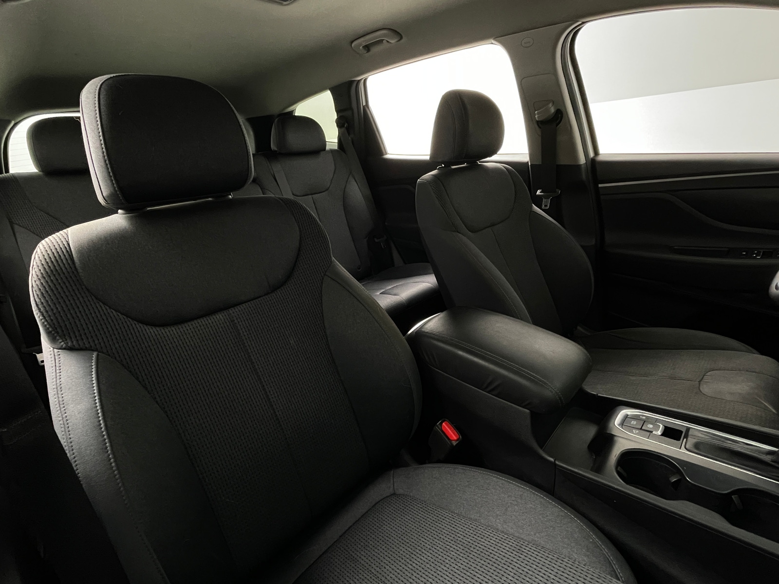 Thumbnail: 2020 Hyundai Santa Fe - 2