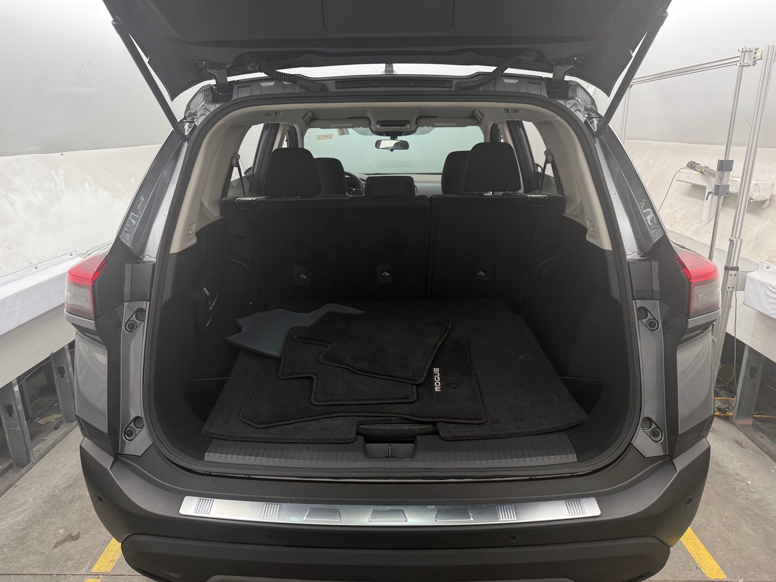 Thumbnail: 2023 Nissan Rogue - 7