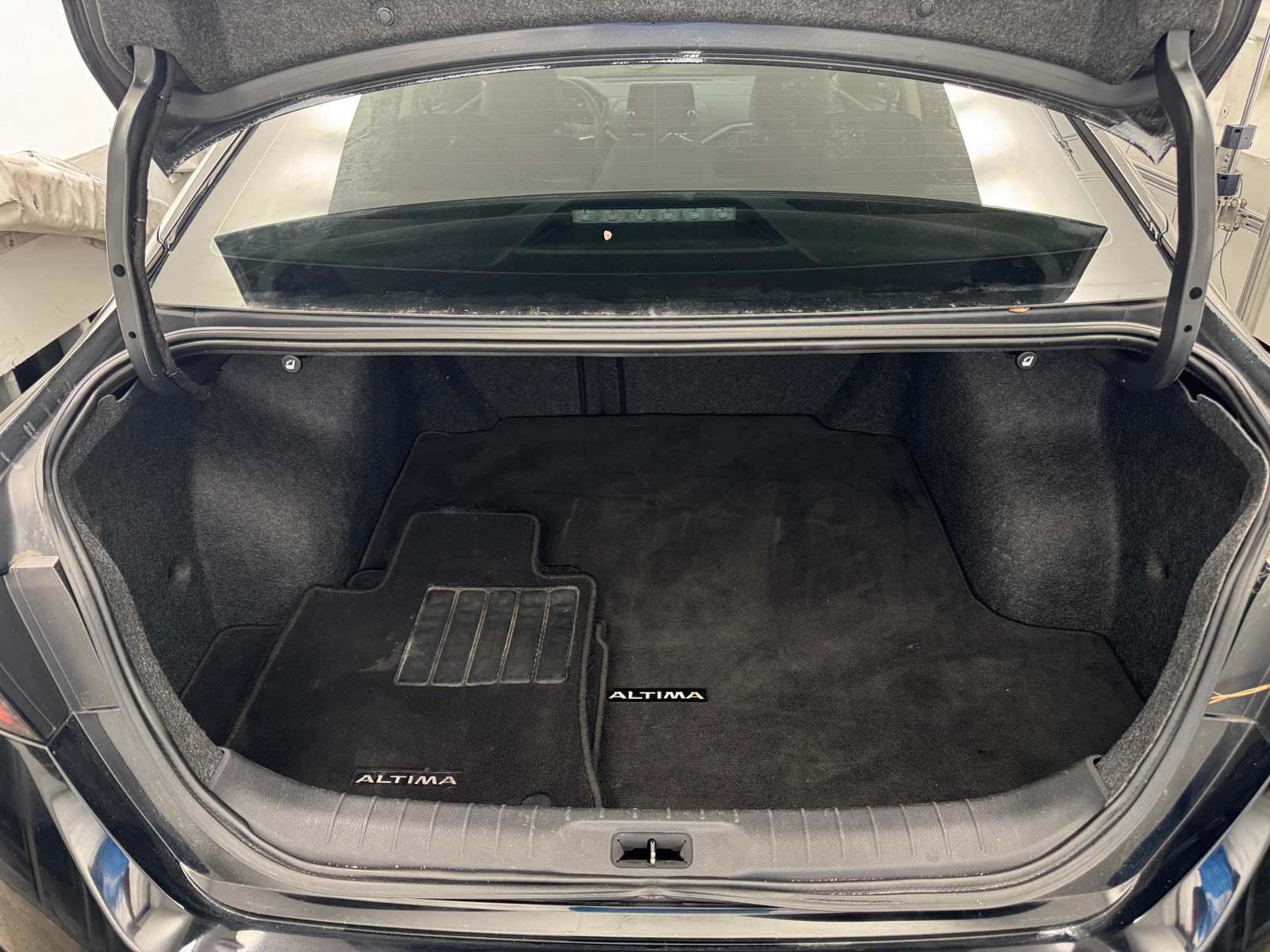 Thumbnail: 2020 Nissan Altima - 7