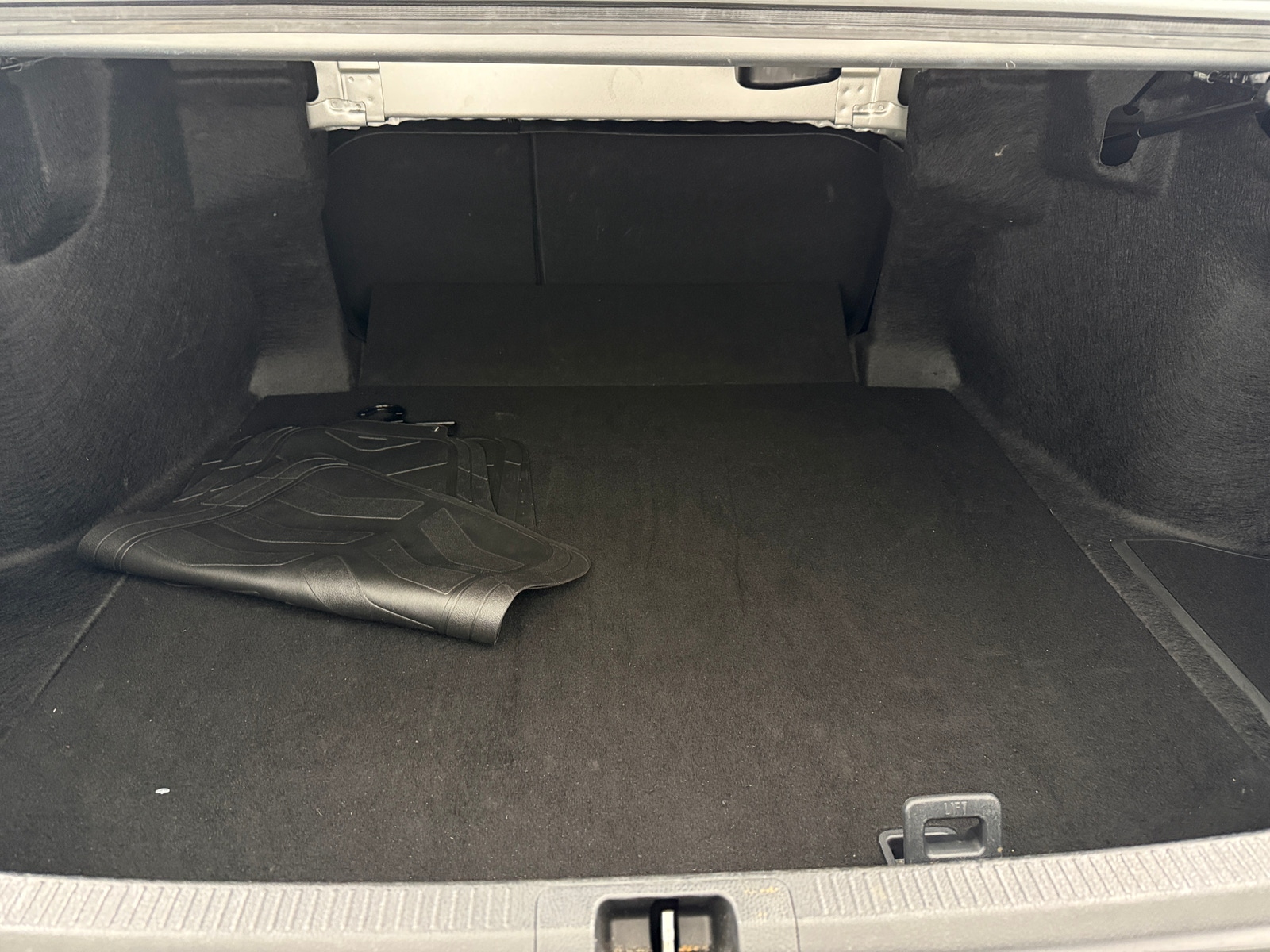 Thumbnail: 2025 Toyota Camry - 7