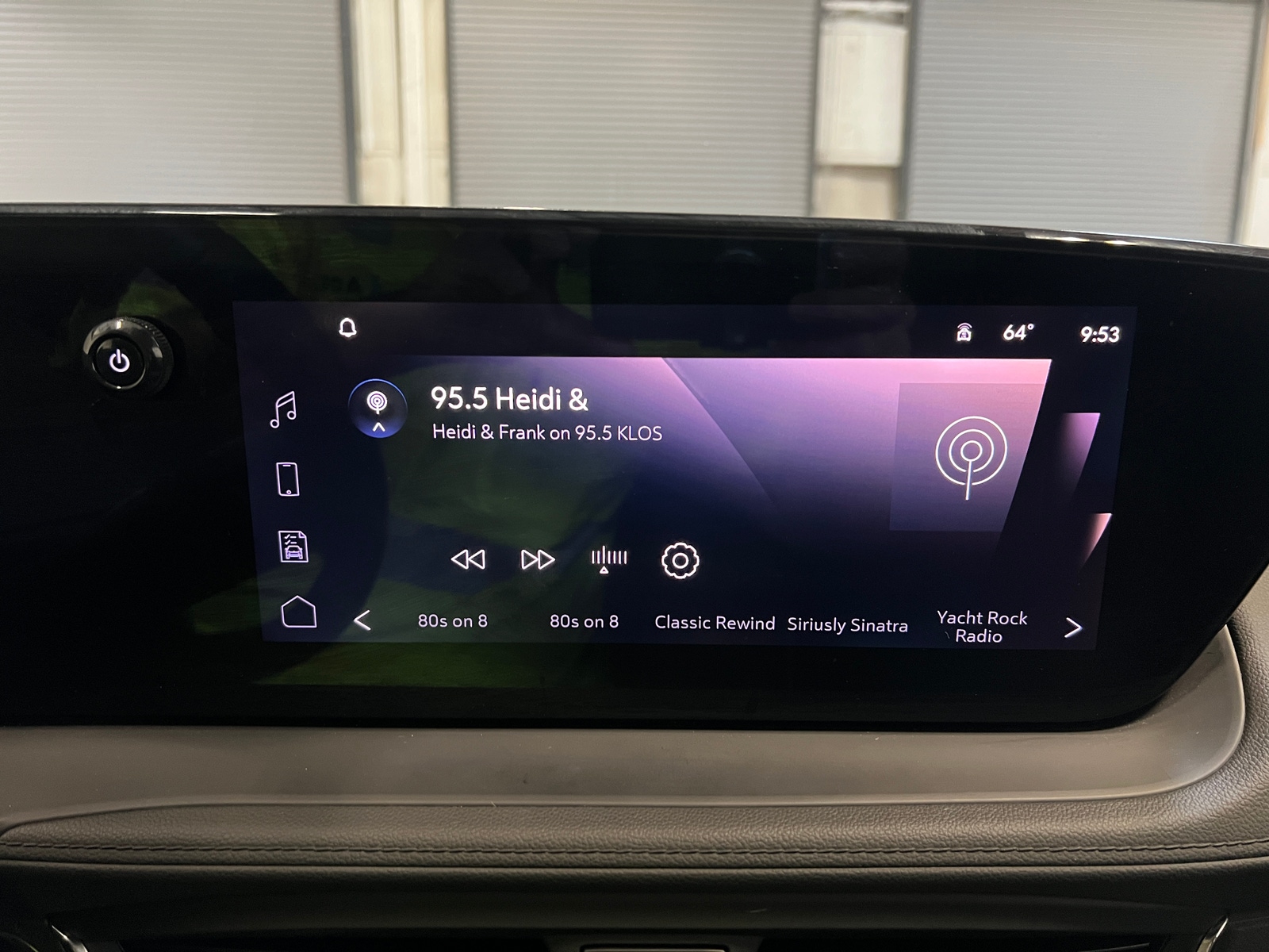 Thumbnail: 2025 Buick Encore GX - 4