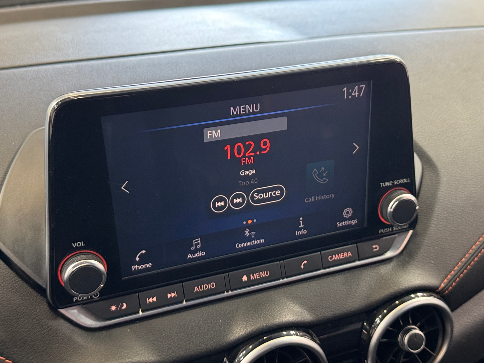 Thumbnail: 2020 Nissan Sentra - 4